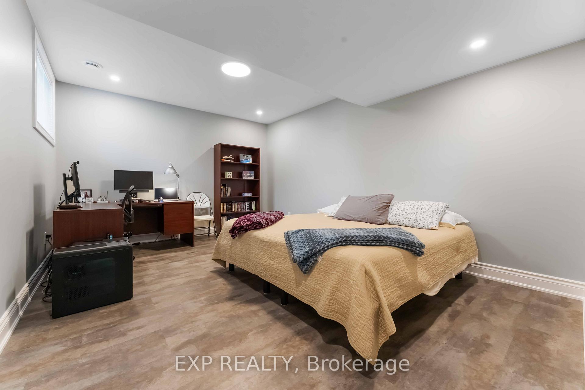Photo 33 of 6805 Pebble Trail Way, Ottawa, Greely — HOMEH
