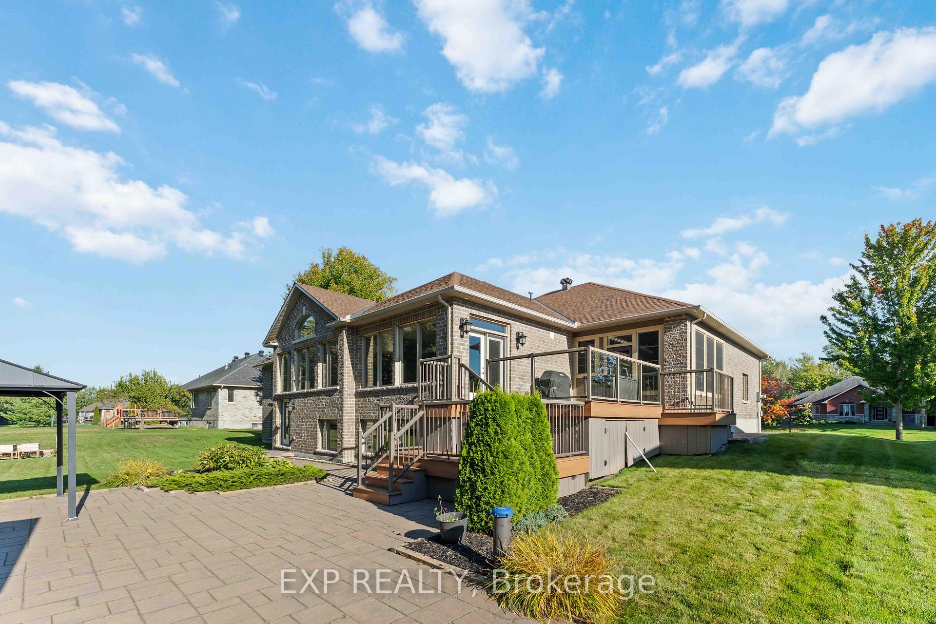 Photo 41 of 6805 Pebble Trail Way, Ottawa, Greely — HOMEH