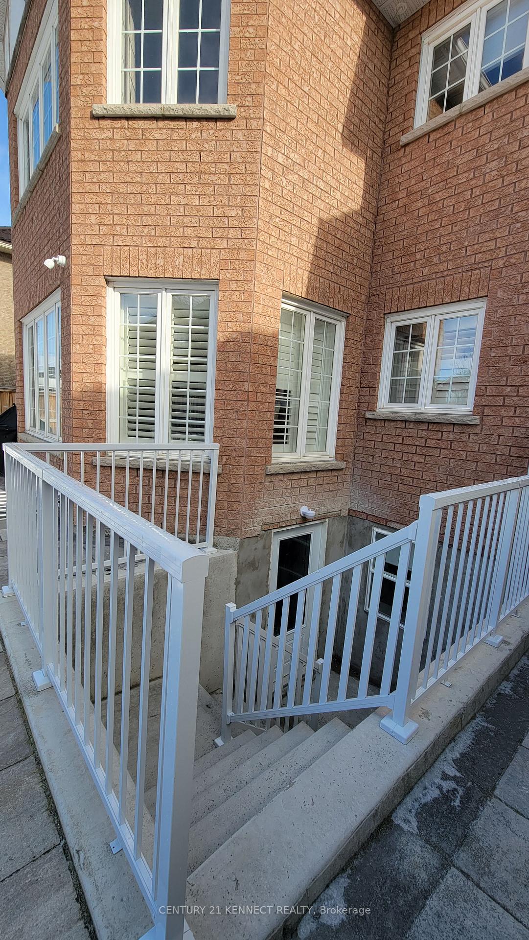 Photo 11 of Unit Lower 2, 156 Atherton Avenue, Ajax, Northwest Ajax — HOMEH