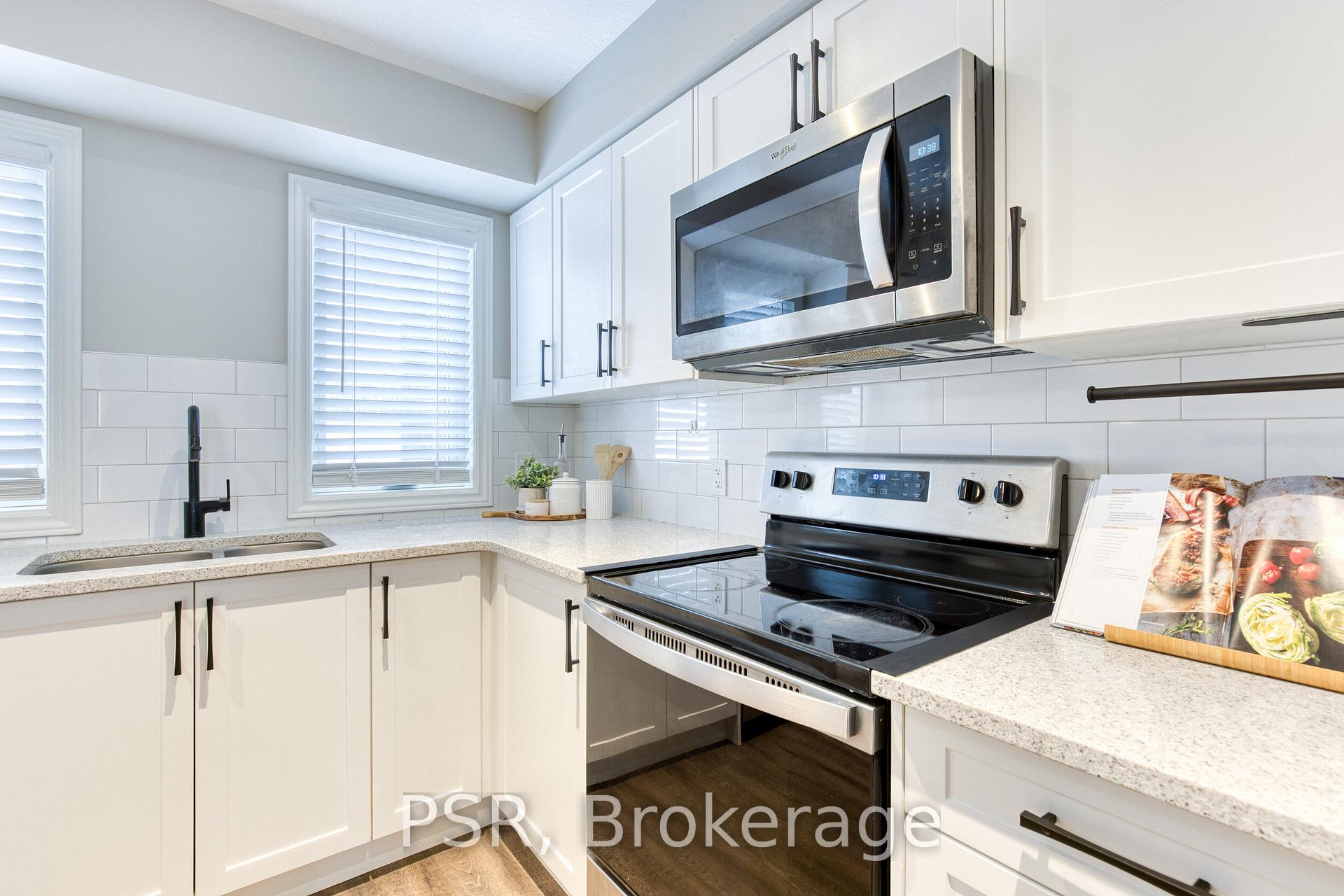 Photo 11 of Unit 23, 235 Chapel Hill Drive, Kitchener — HOMEH