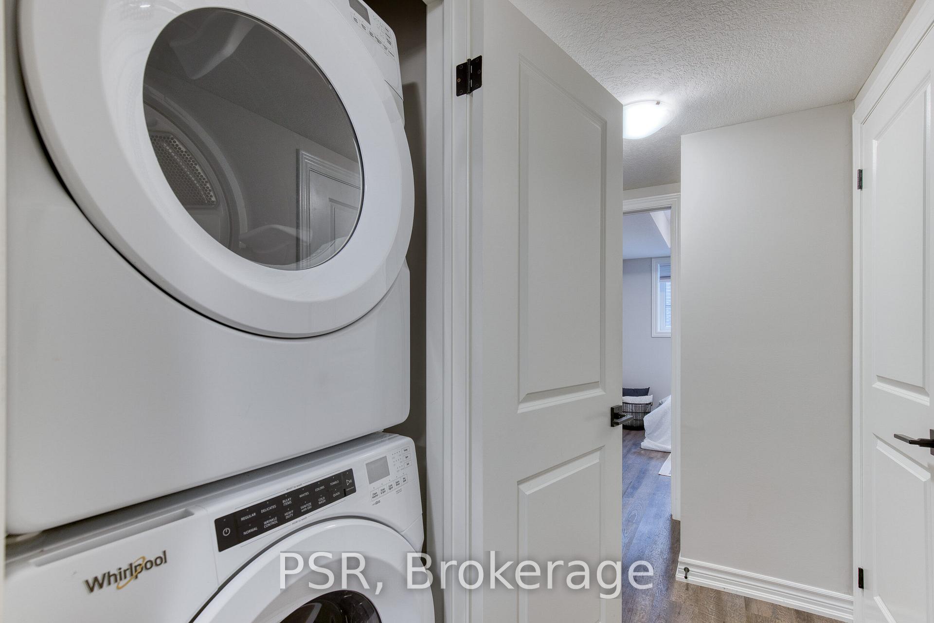 Photo 16 of Unit 23, 235 Chapel Hill Drive, Kitchener — HOMEH