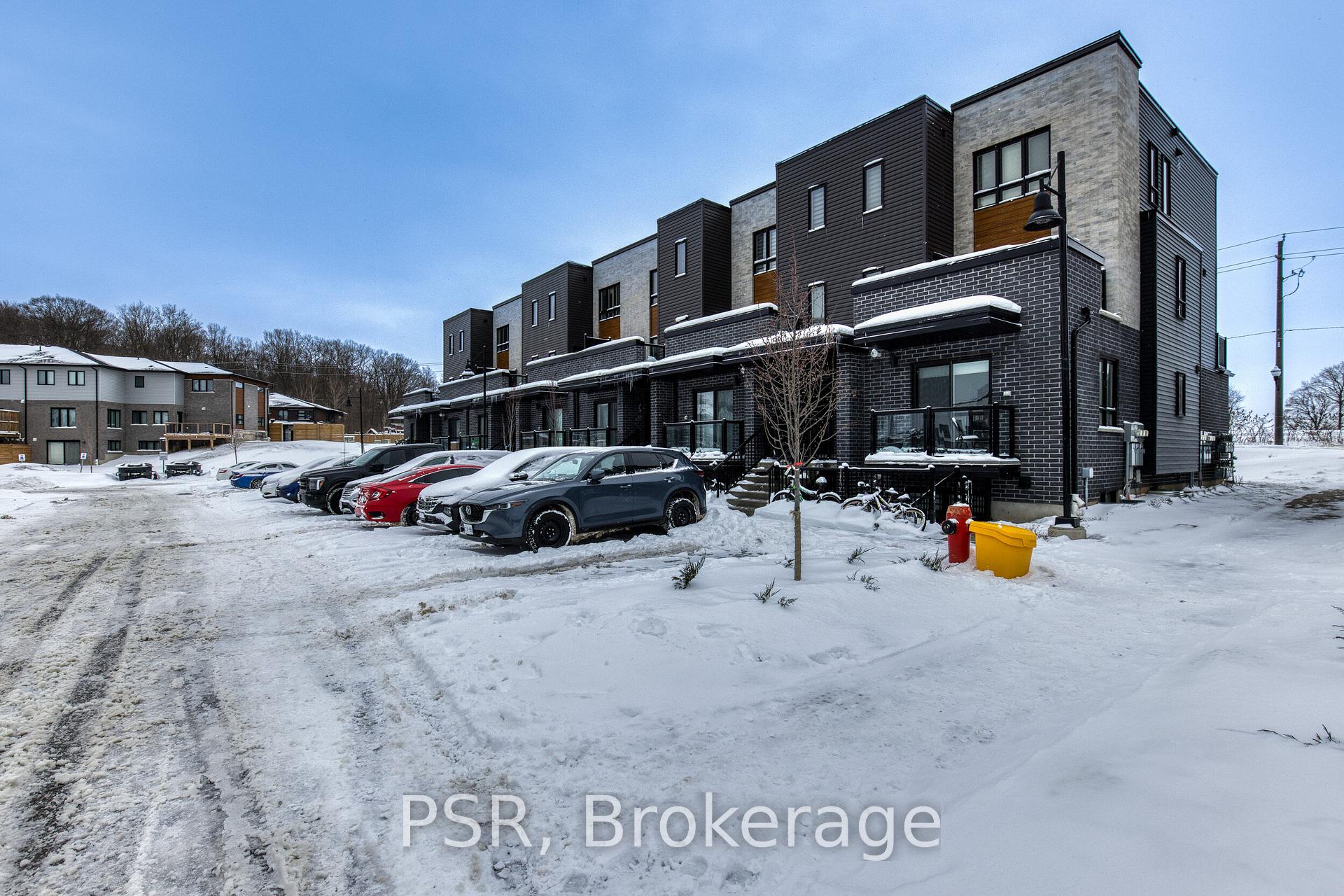 Photo 19 of Unit 23, 235 Chapel Hill Drive, Kitchener — HOMEH