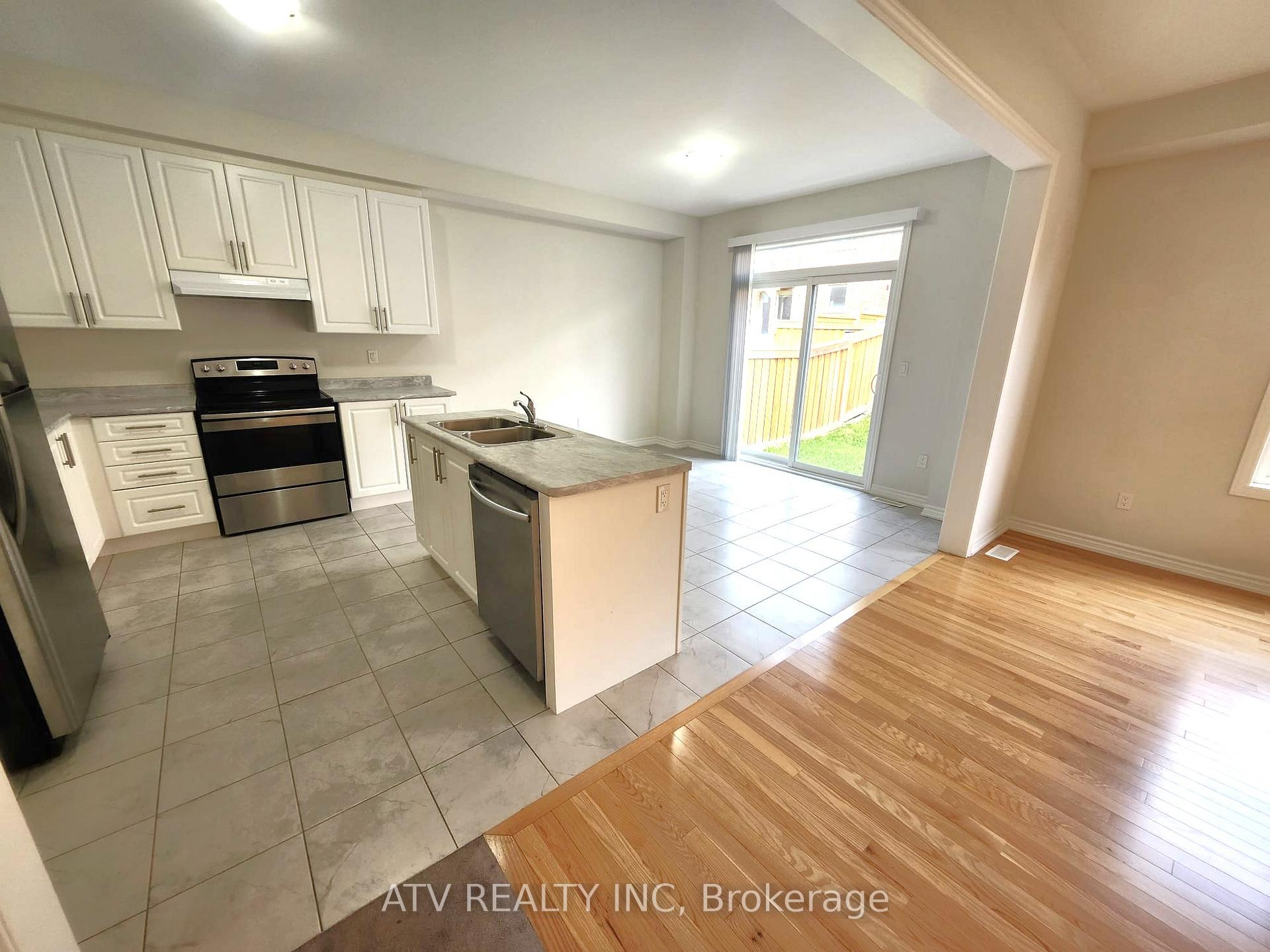 Photo 22 of 1909 Don White Court, Oshawa, Taunton — HOMEH
