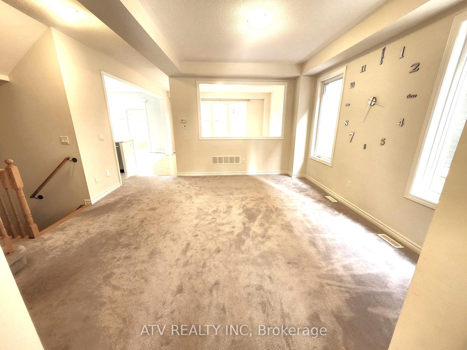 Photo 9 of 1909 Don White Court, Oshawa, Taunton — HOMEH