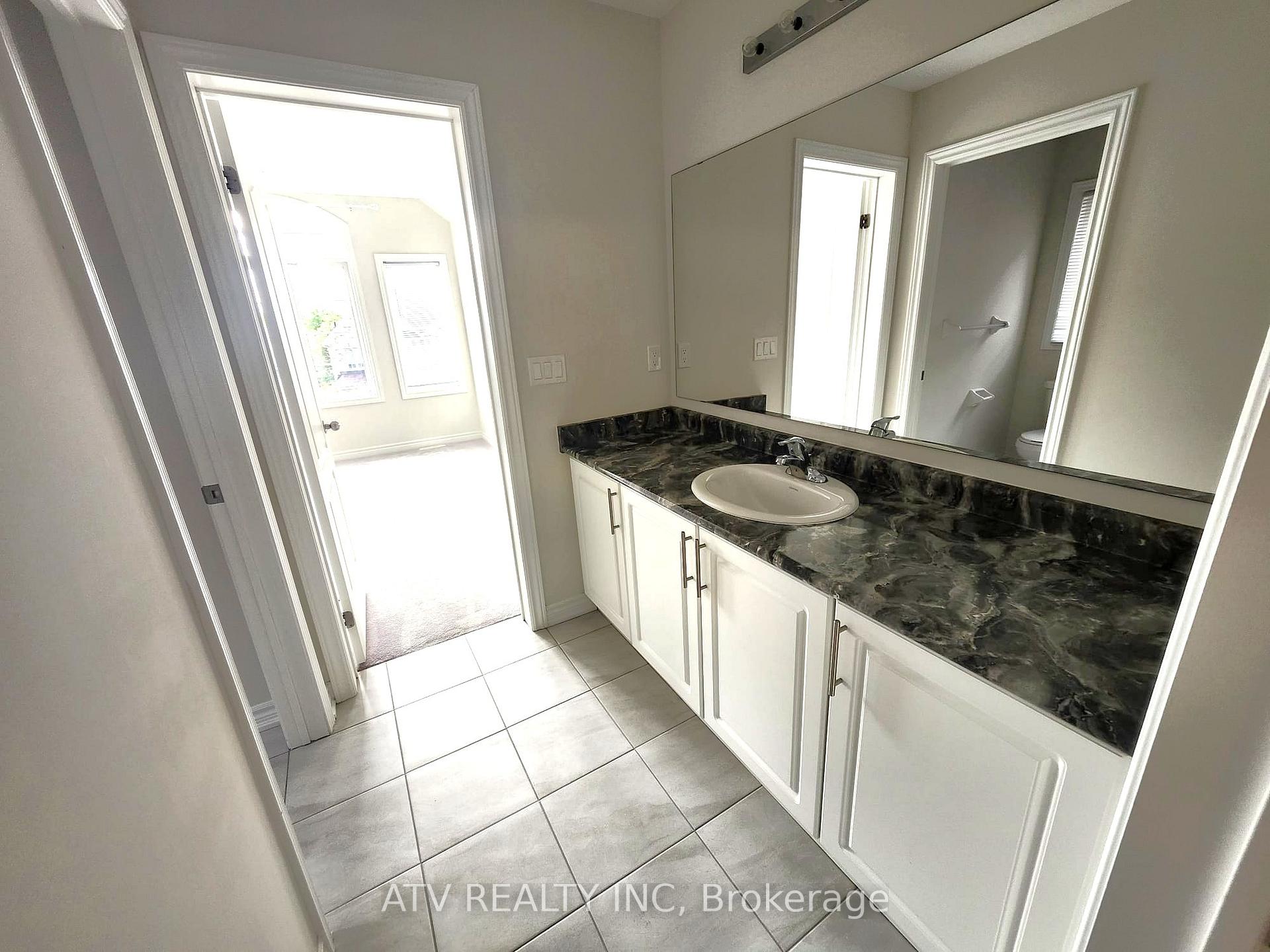 Photo 11 of 1909 Don White Court, Oshawa, Taunton — HOMEH