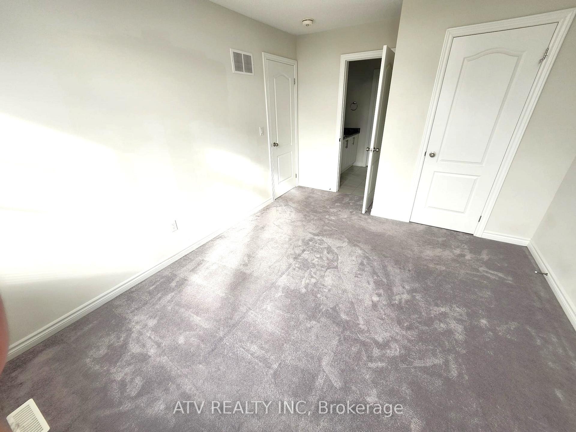 Photo 15 of 1909 Don White Court, Oshawa, Taunton — HOMEH