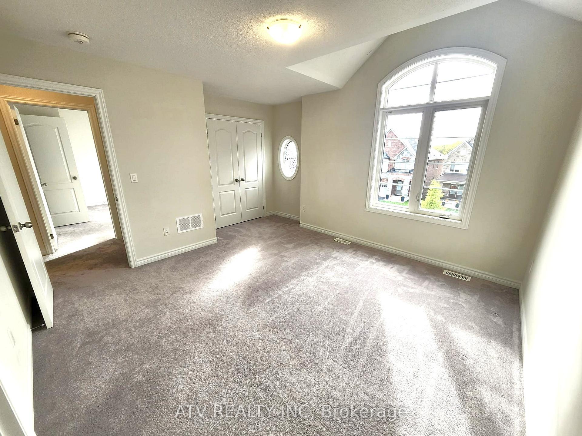 Photo 21 of 1909 Don White Court, Oshawa, Taunton — HOMEH