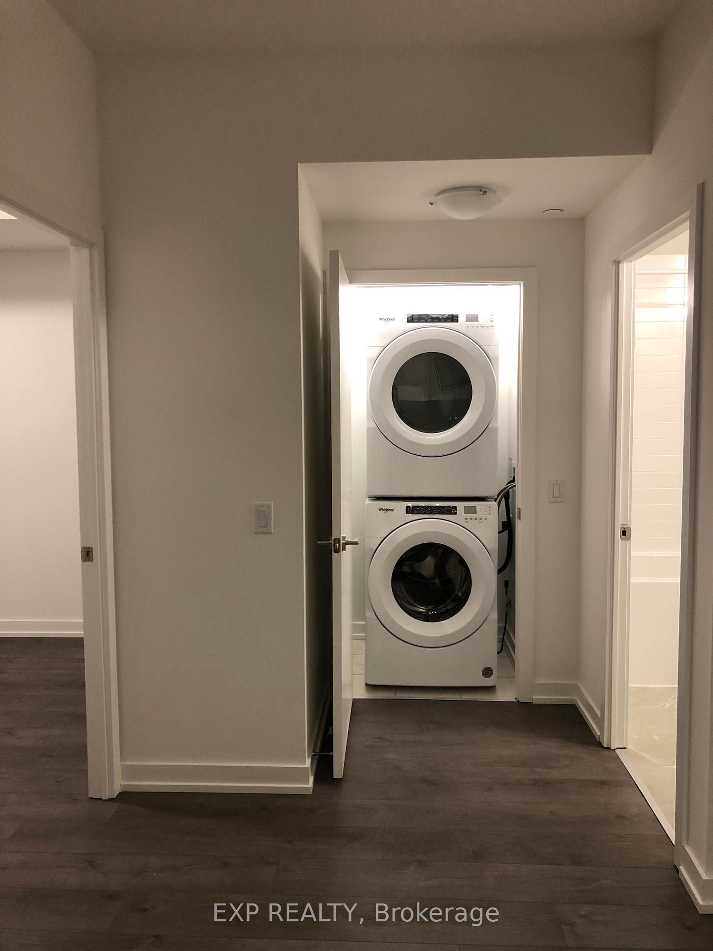 Photo 15 of Unit 1405, 55 Duke Street W, Kitchener, City Commercial Core — HOMEH