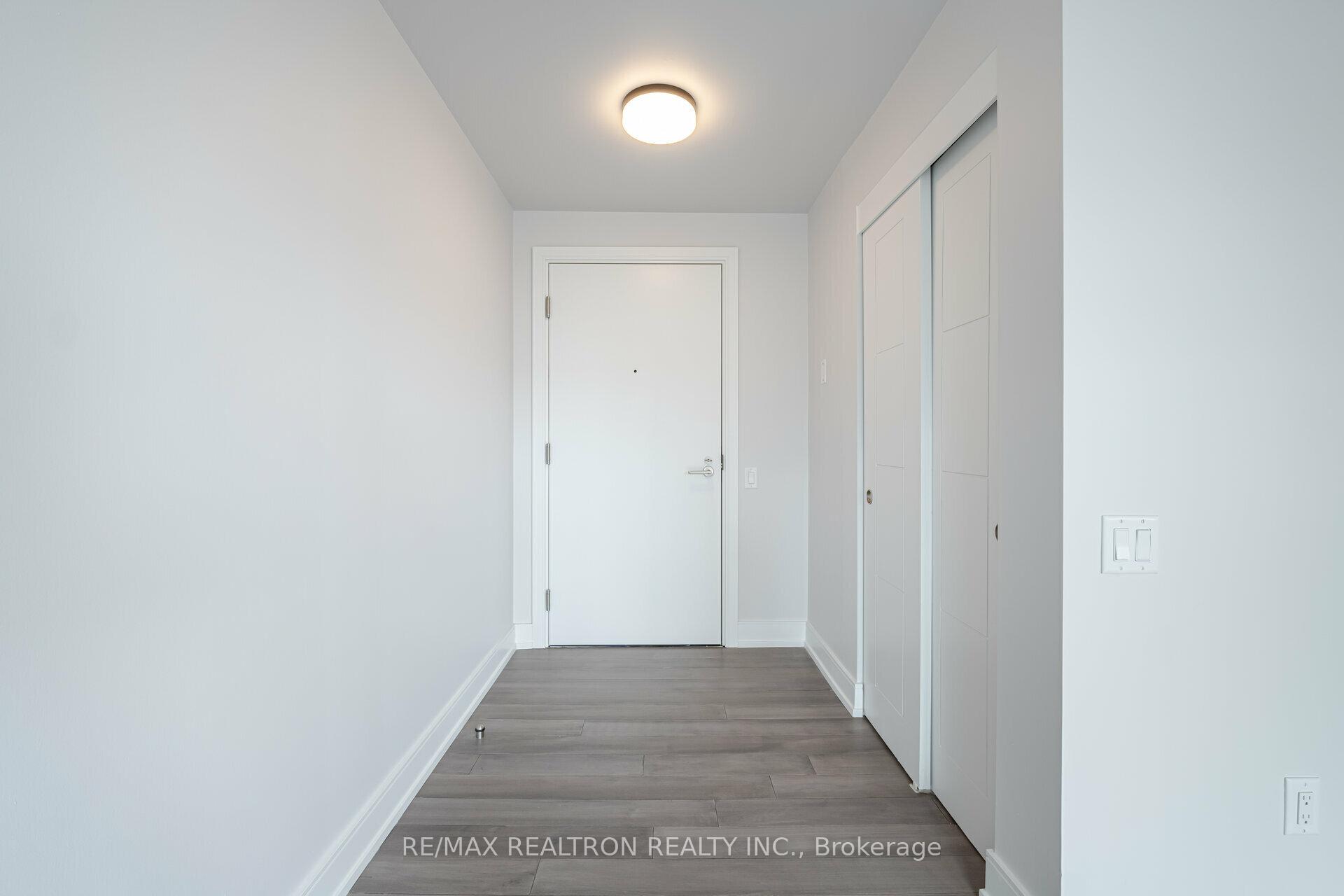 Photo 6 of Unit 1003, 2525 Bathurst Street, Toronto, Forest Hill North — HOMEH
