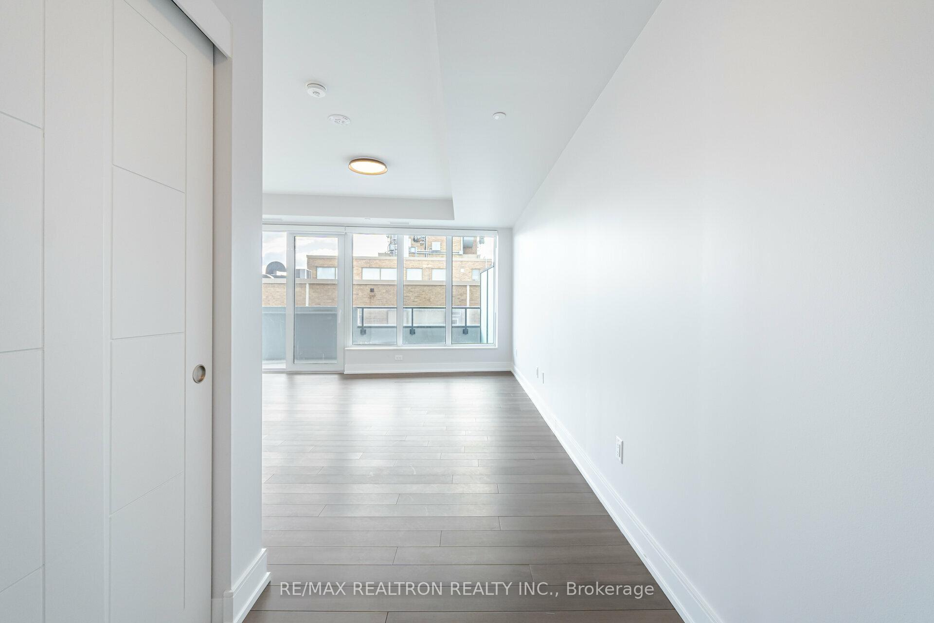 Photo 2 of Unit 1003, 2525 Bathurst Street, Toronto, Forest Hill North — HOMEH
