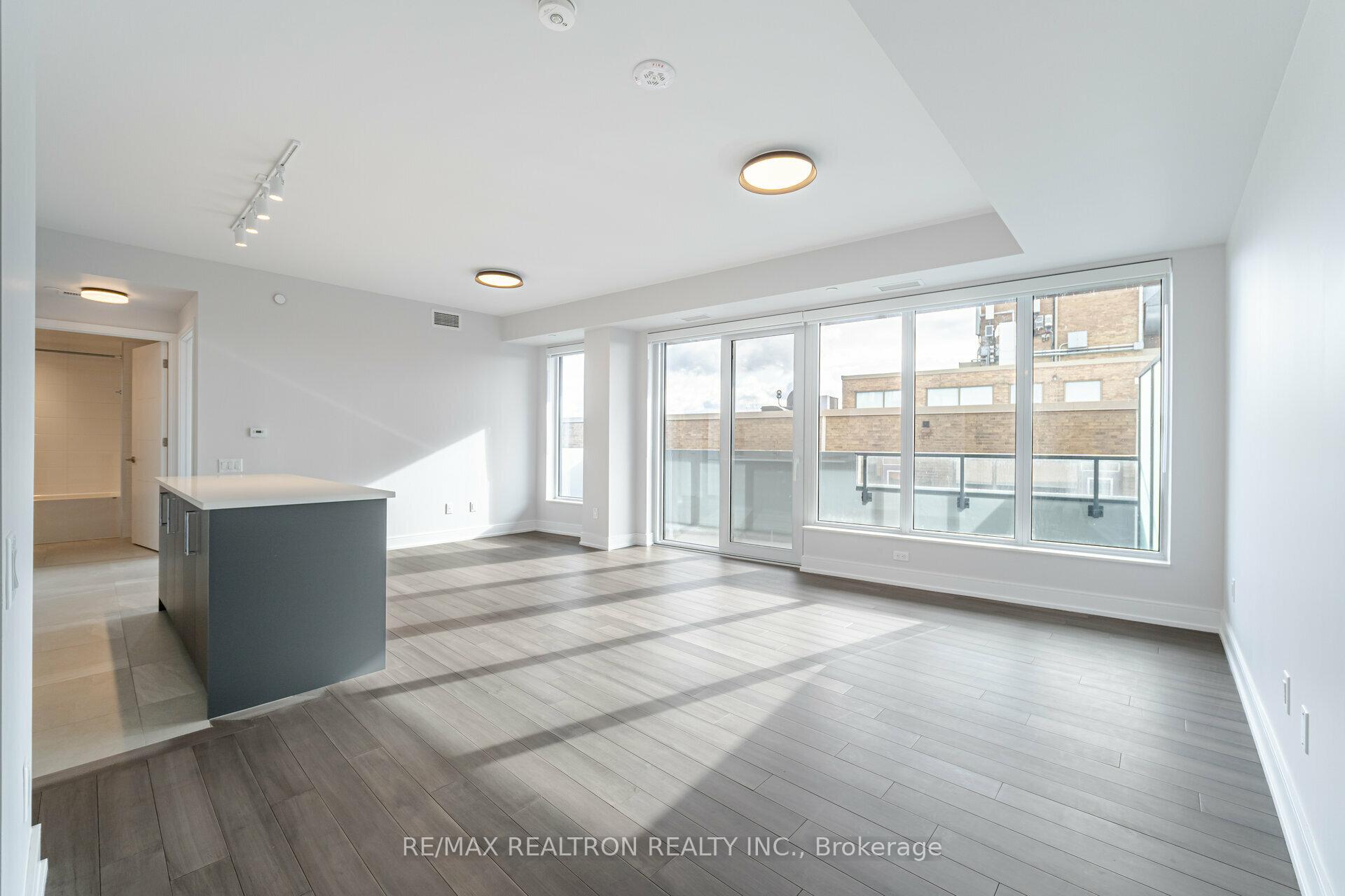 Photo 8 of Unit 1003, 2525 Bathurst Street, Toronto, Forest Hill North — HOMEH