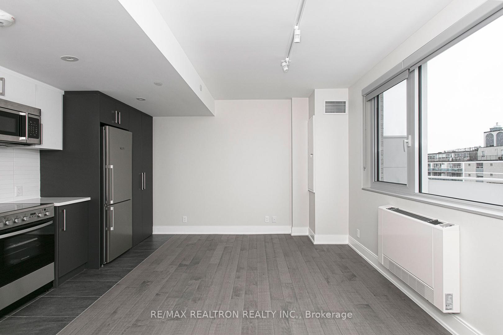Front of Unit 203, 11 Walmer Road