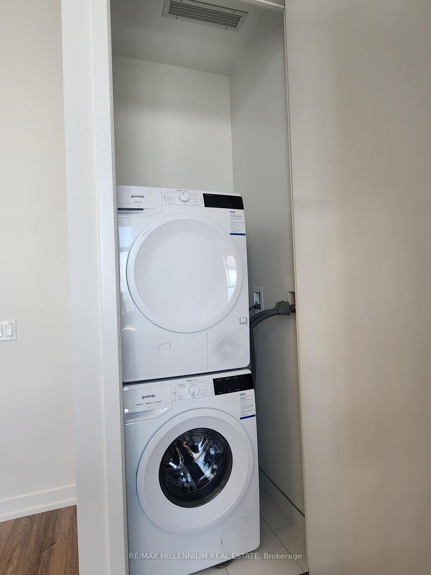 Photo 3 of Unit PH107, 195 Commerce Street E, Vaughan, Vaughan Corporate Centre — HOMEH