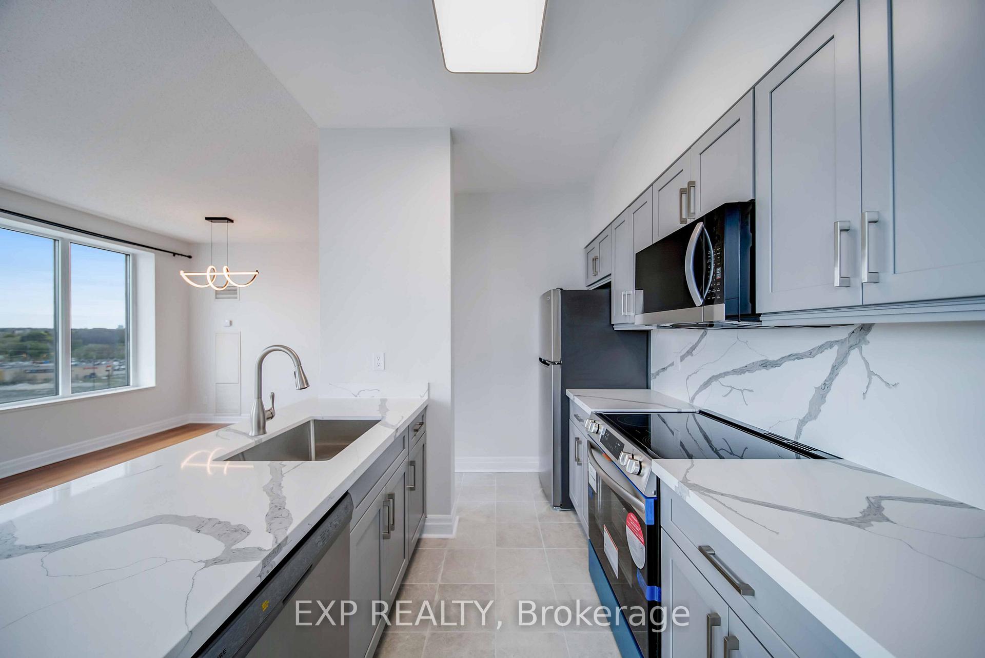 Photo 5 of Unit 1003, 2119 Lakeshore Boulevard W, Etobicoke, Mimico — HOMEH