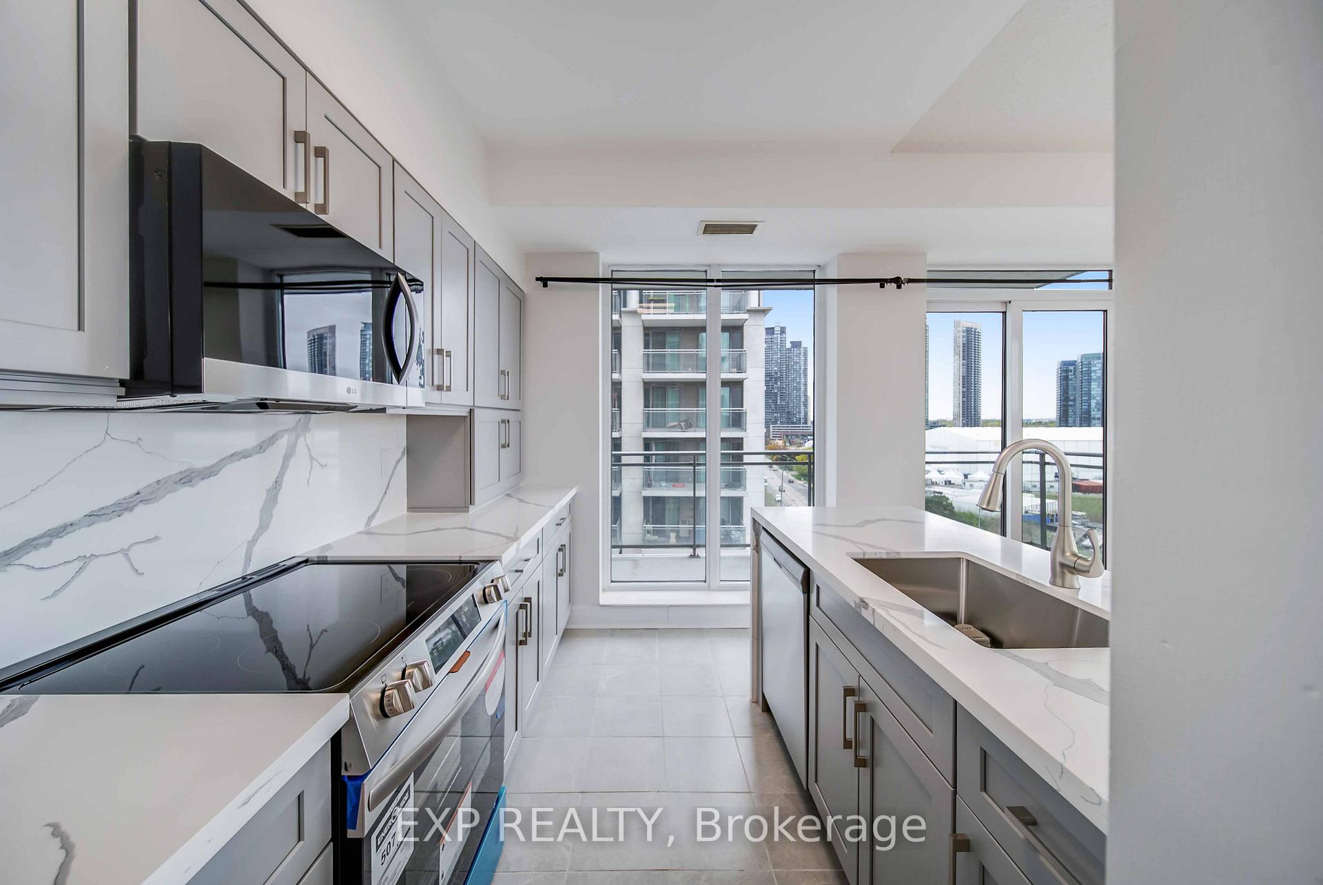 Photo 4 of Unit 1003, 2119 Lakeshore Boulevard W, Etobicoke, Mimico — HOMEH