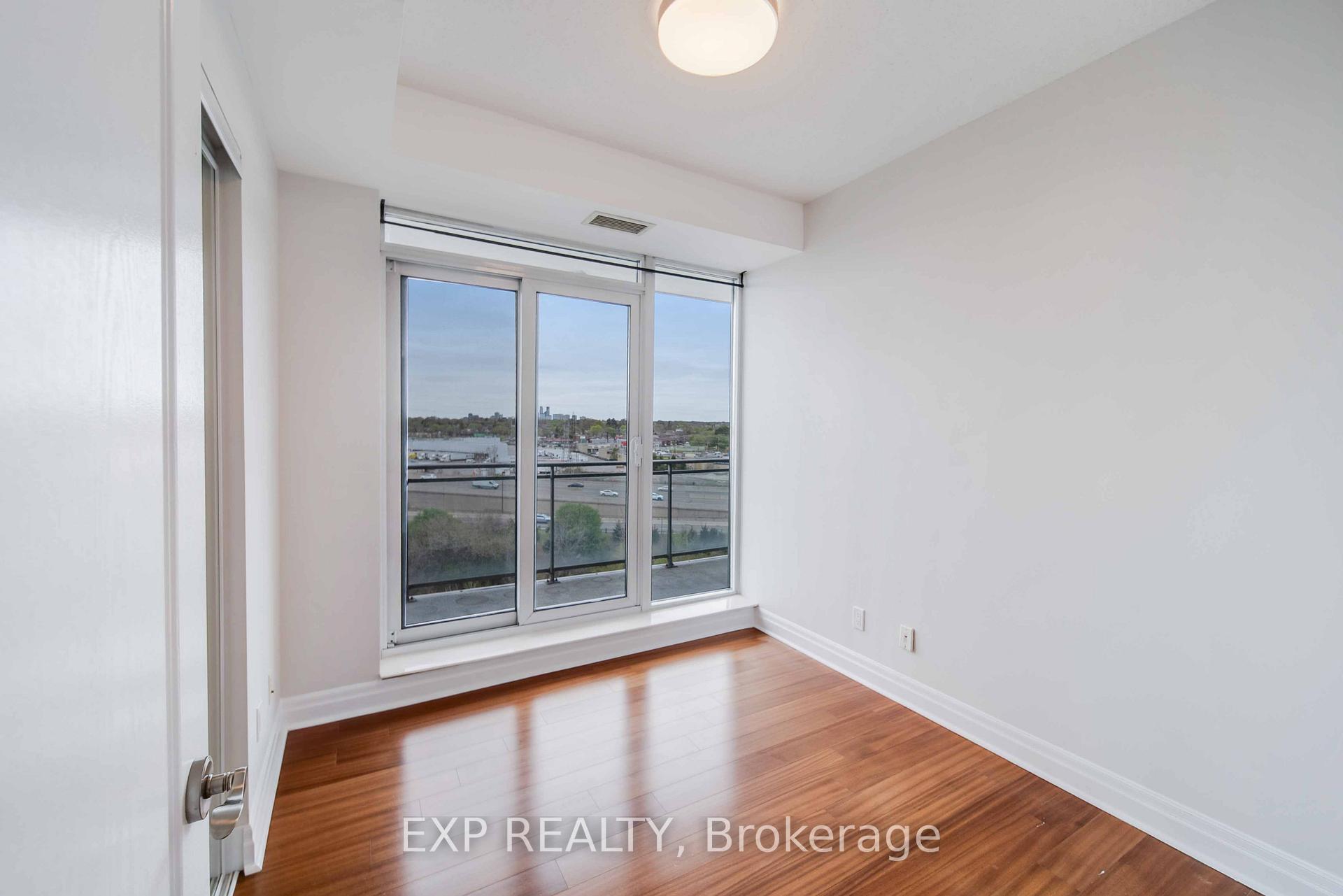 Photo 14 of Unit 1003, 2119 Lakeshore Boulevard W, Etobicoke, Mimico — HOMEH