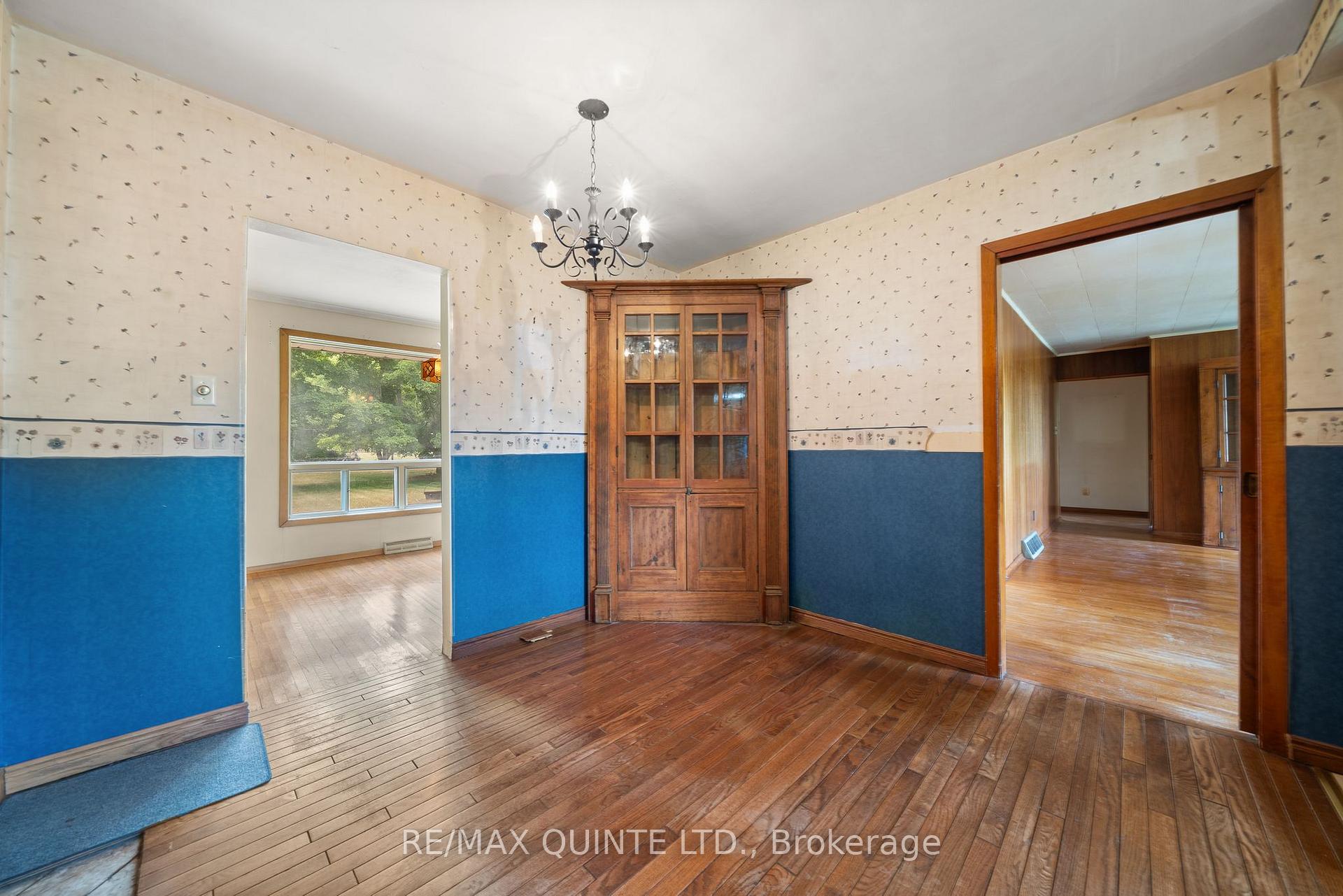 Photo 7 of 1462 County Road 12, Prince Edward County, Hallowell — HOMEH