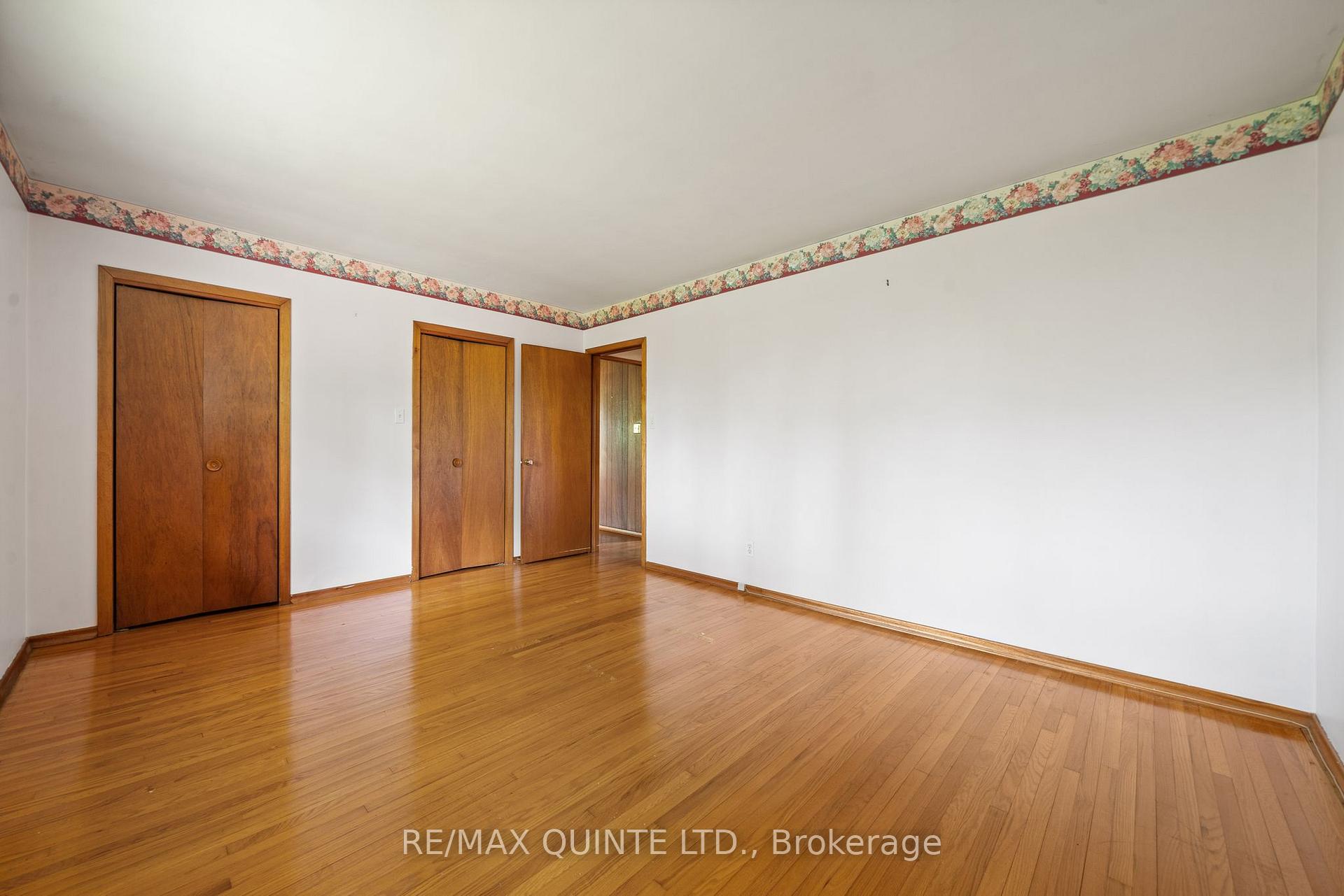 Photo 16 of 1462 County Road 12, Prince Edward County, Hallowell — HOMEH