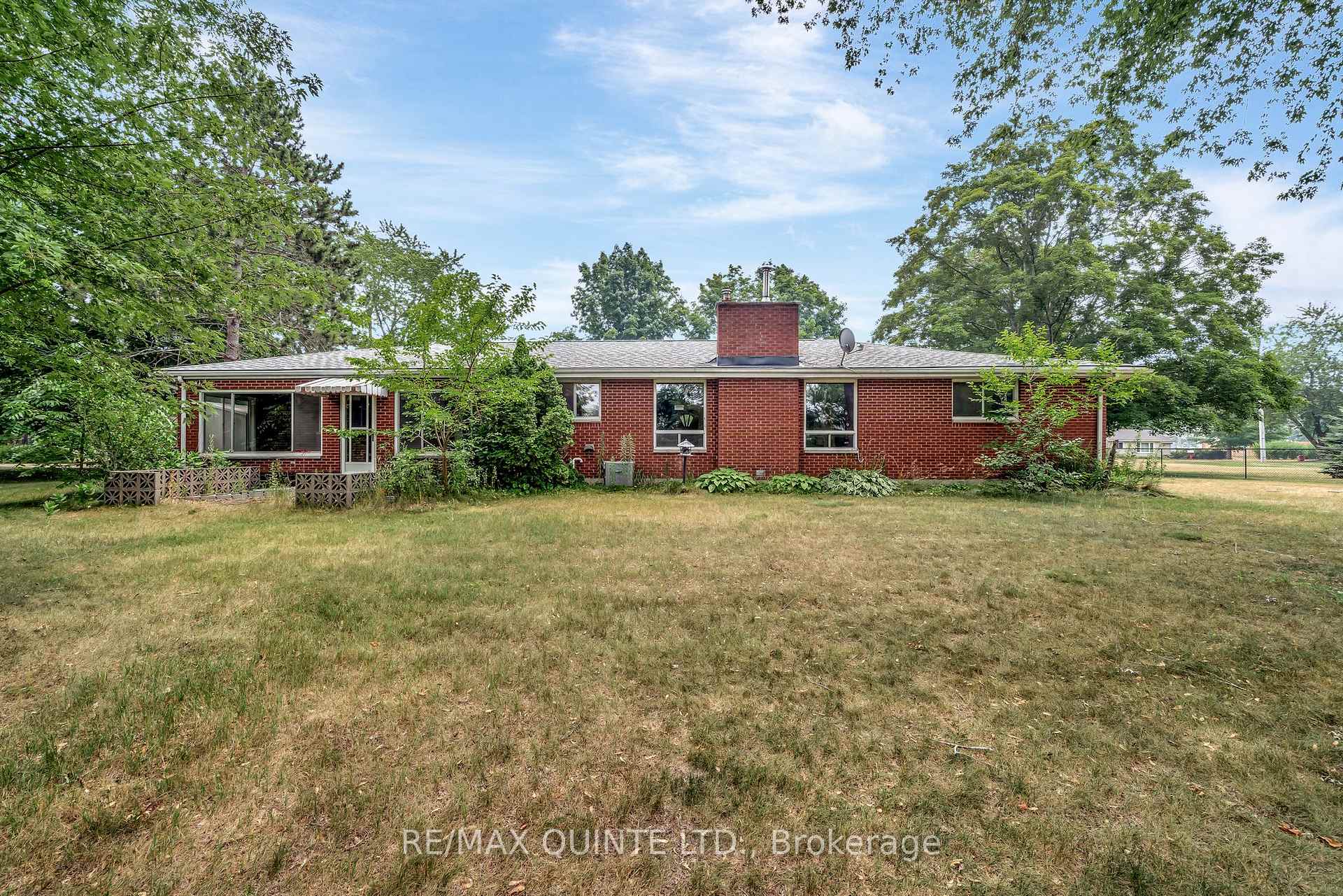 Photo 45 of 1462 County Road 12, Prince Edward County, Hallowell — HOMEH