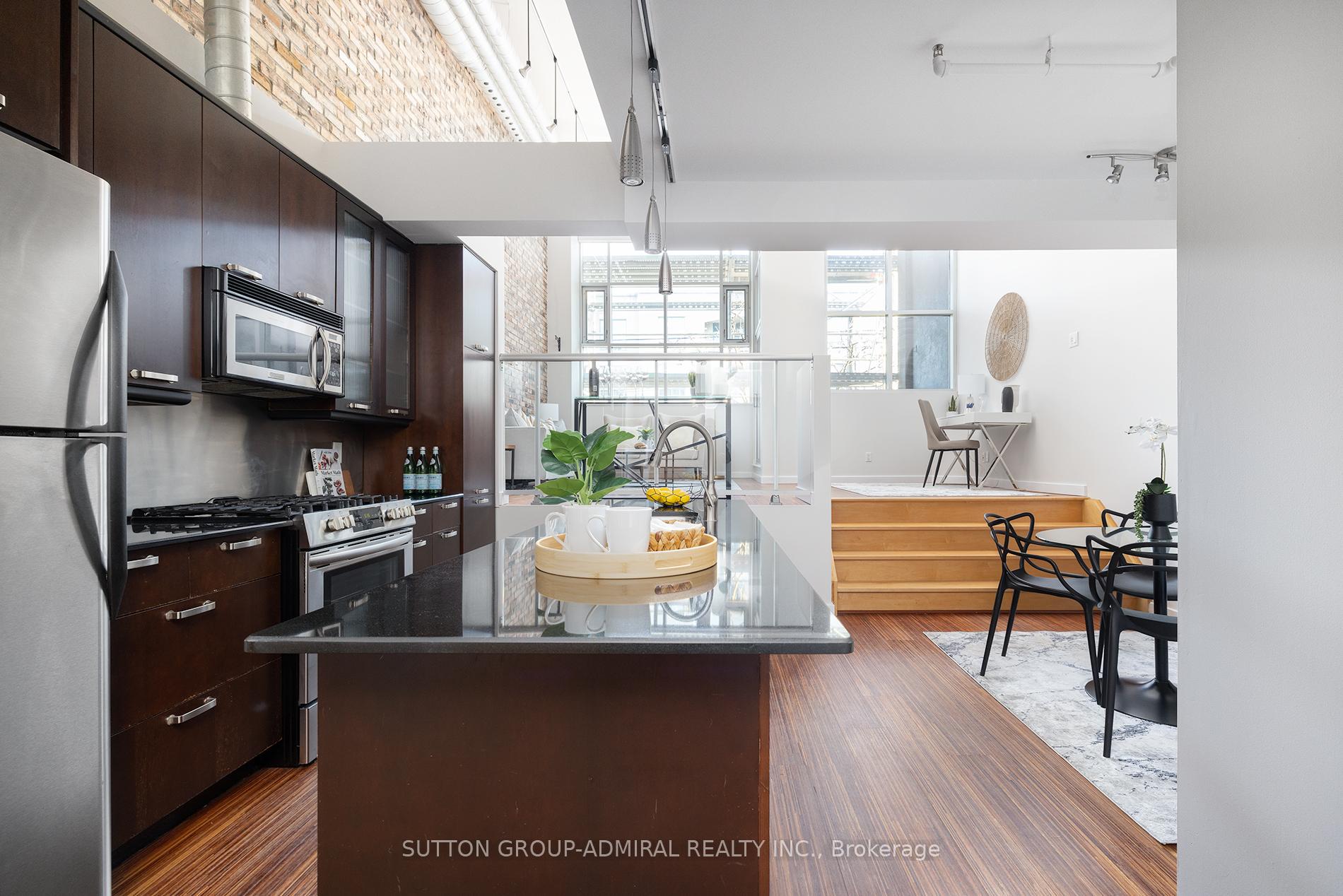 Photo 4 of Unit 201, 1852 Queen Street E, Toronto, The Beaches — HOMEH