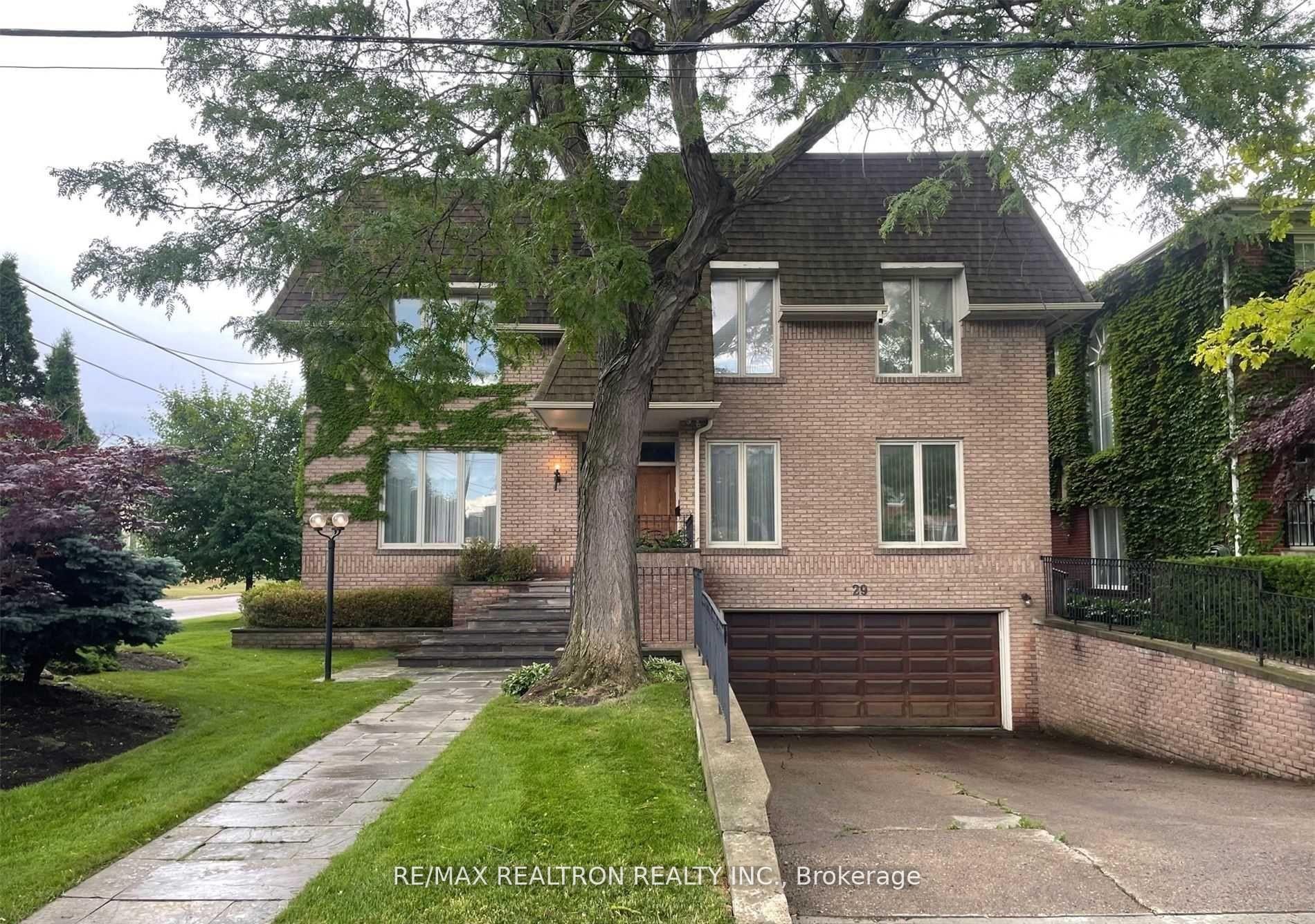 Front of 29 Sultana Avenue