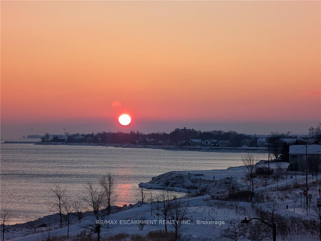 Photo 25 of Unit 434, 101 Shoreview Place, Hamilton, Lakeshore — HOMEH