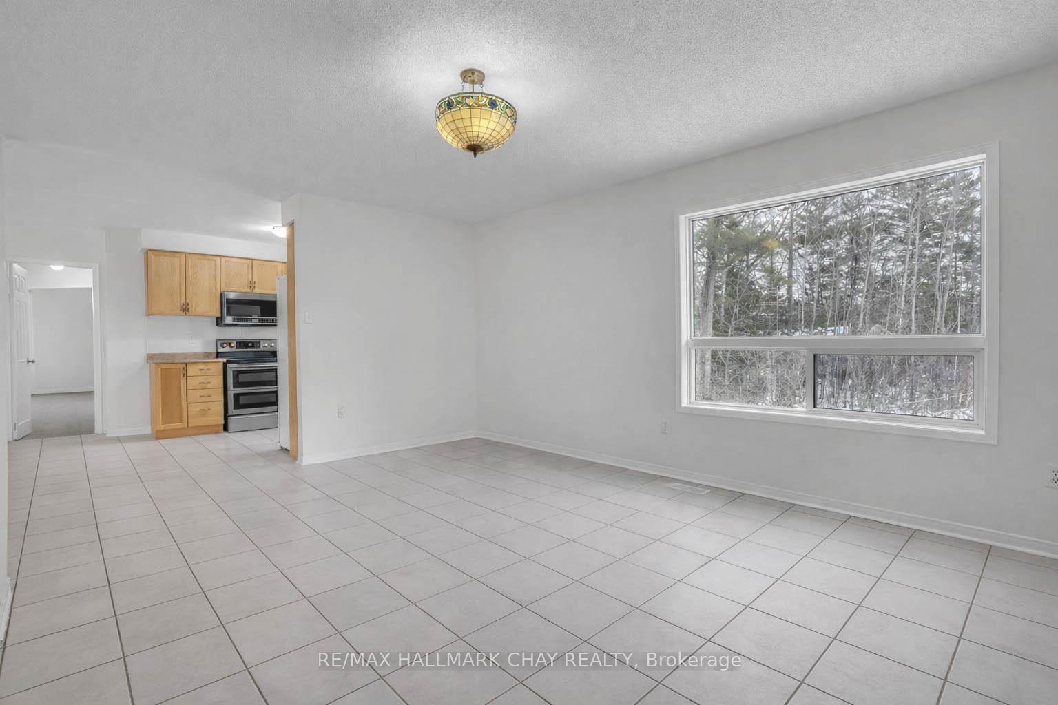 Photo 5 of 1667 Tiny Beaches Road S, Tiny, Rural Tiny — HOMEH