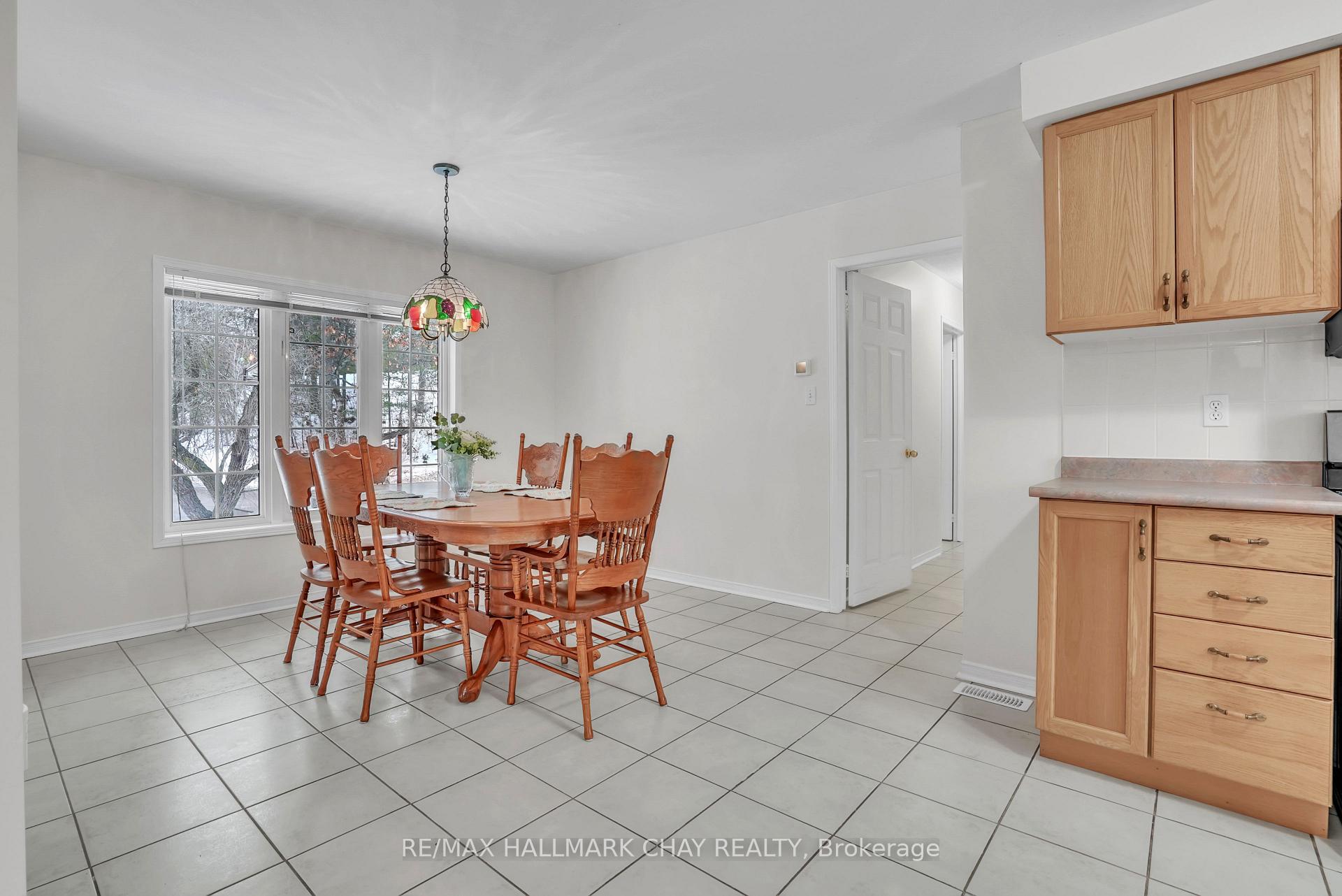 Photo 9 of 1667 Tiny Beaches Road S, Tiny, Rural Tiny — HOMEH