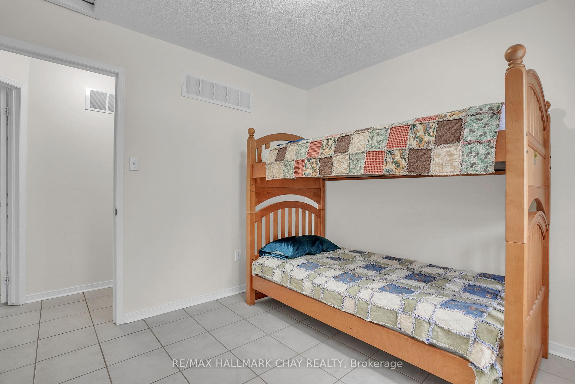 Photo 18 of 1667 Tiny Beaches Road S, Tiny, Rural Tiny — HOMEH