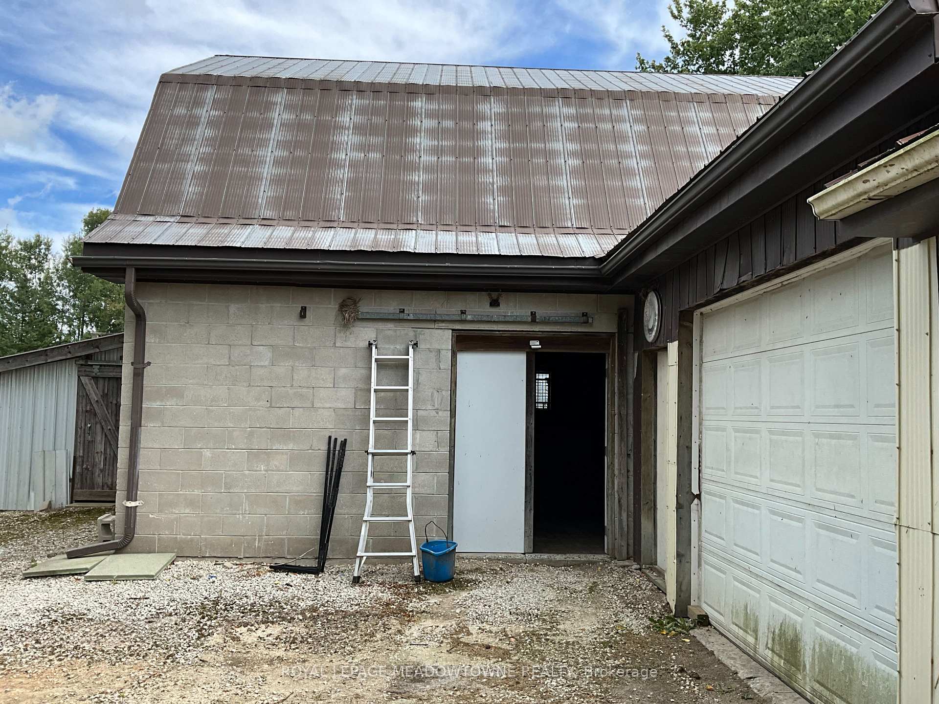 Photo 42 of 6824 10th Line, New Tecumseth, Beeton — HOMEH