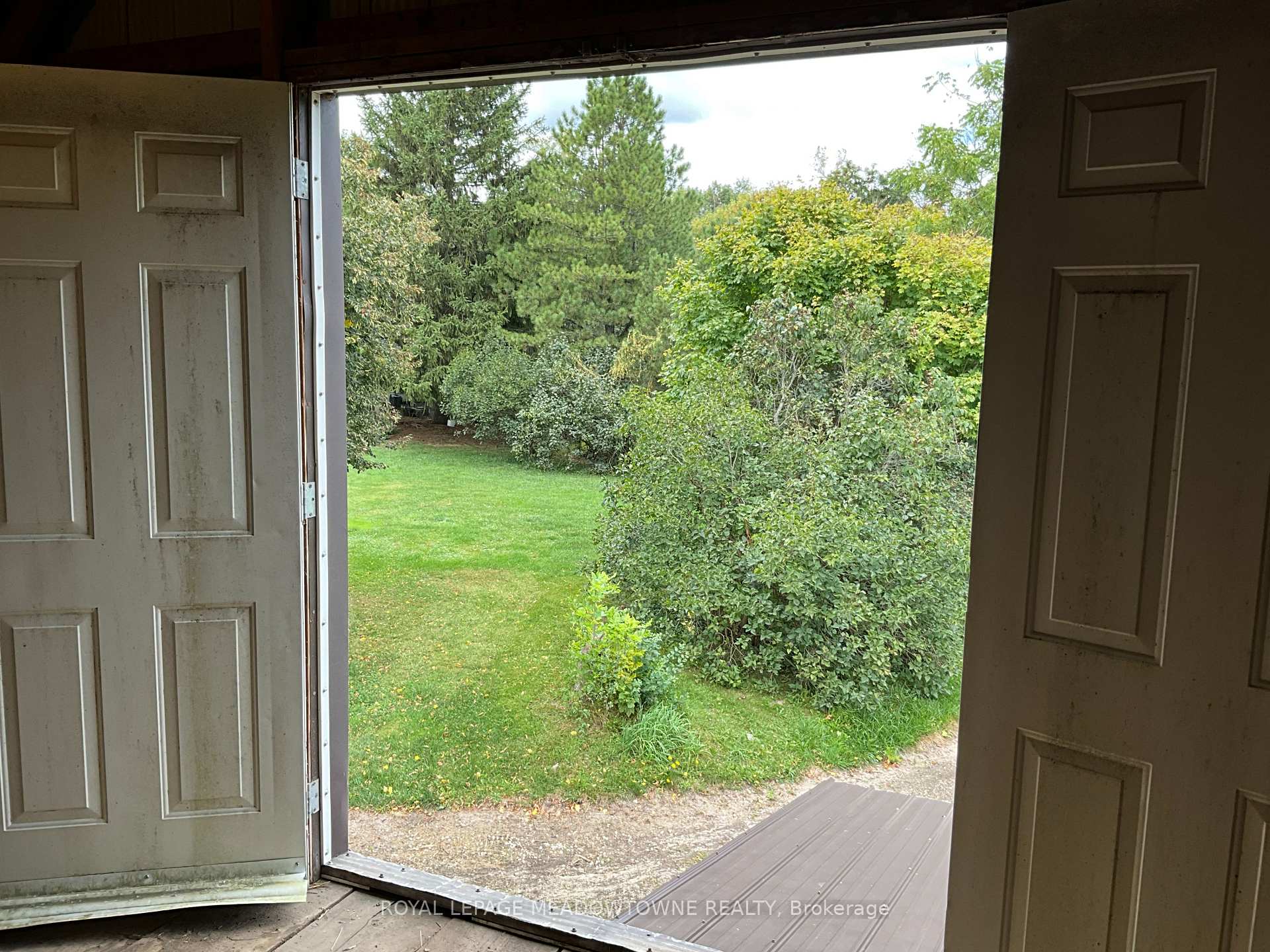 Photo 44 of 6824 10th Line, New Tecumseth, Beeton — HOMEH