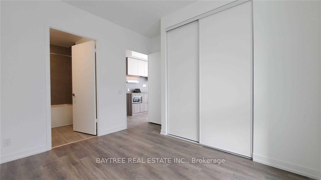 Photo 10 of Unit 301, 5 Buttermill Avenue, Vaughan, Vaughan Corporate Centre — HOMEH