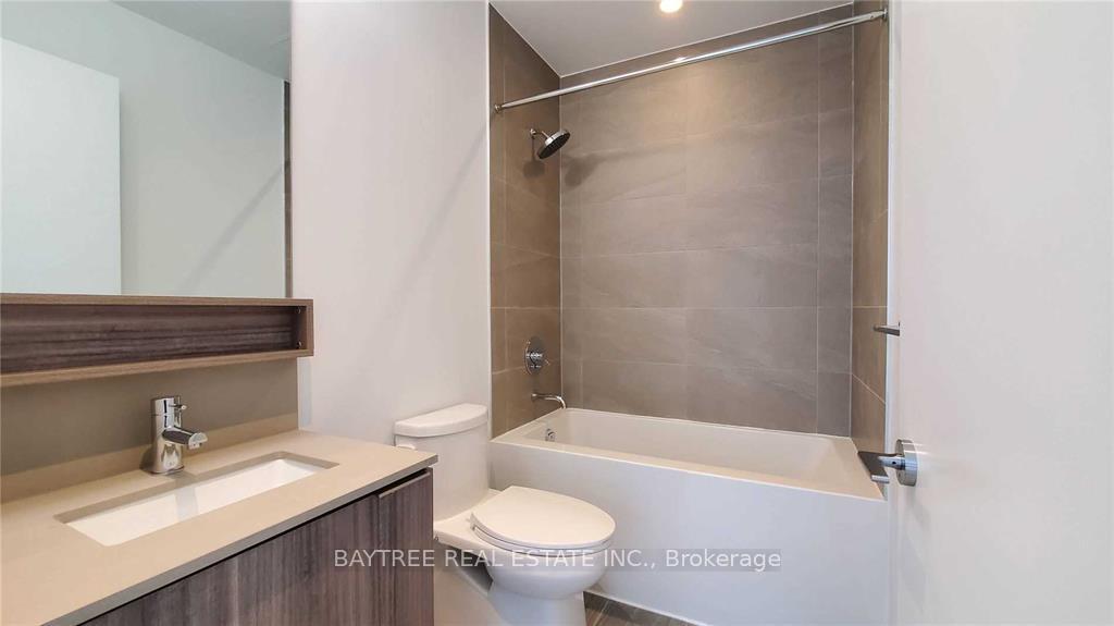 Photo 3 of Unit 301, 5 Buttermill Avenue, Vaughan, Vaughan Corporate Centre — HOMEH