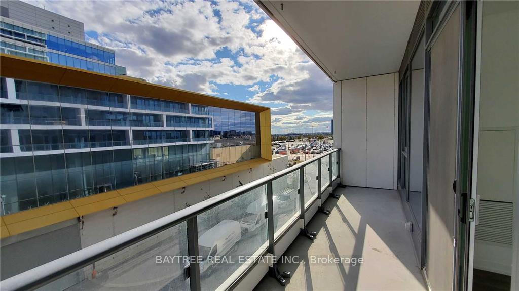 Photo 7 of Unit 301, 5 Buttermill Avenue, Vaughan, Vaughan Corporate Centre — HOMEH