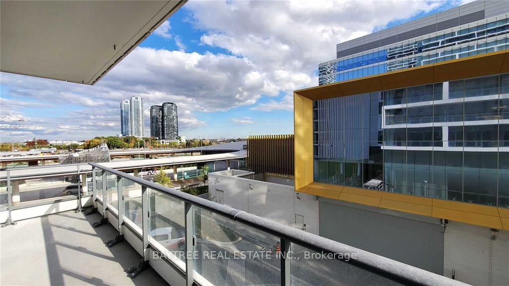 Photo 8 of Unit 301, 5 Buttermill Avenue, Vaughan, Vaughan Corporate Centre — HOMEH