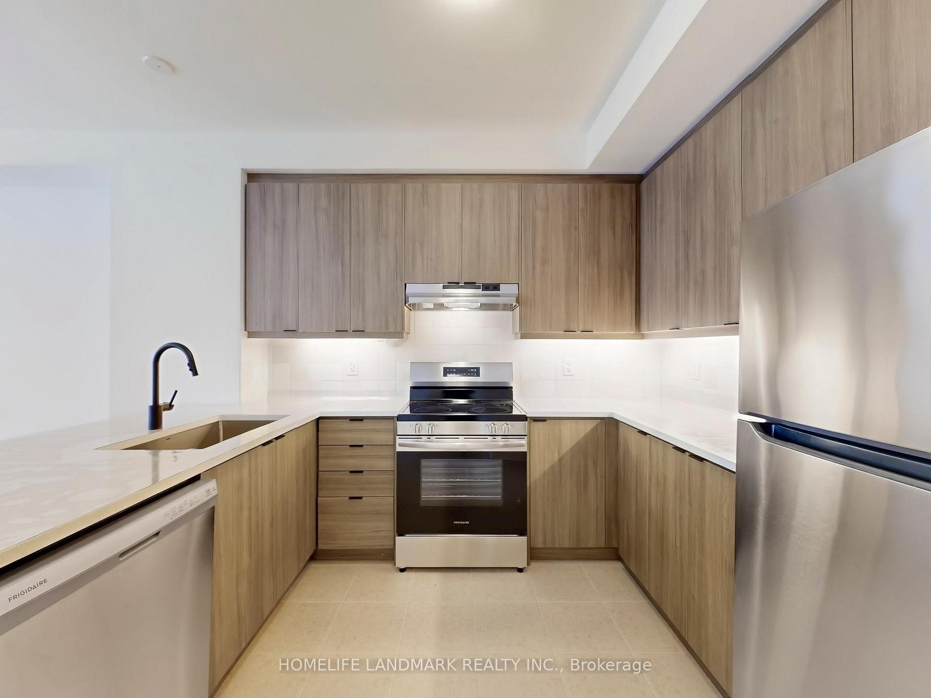 Photo 10 of 7 Avani Avenue, Markham, Rural Markham — HOMEH