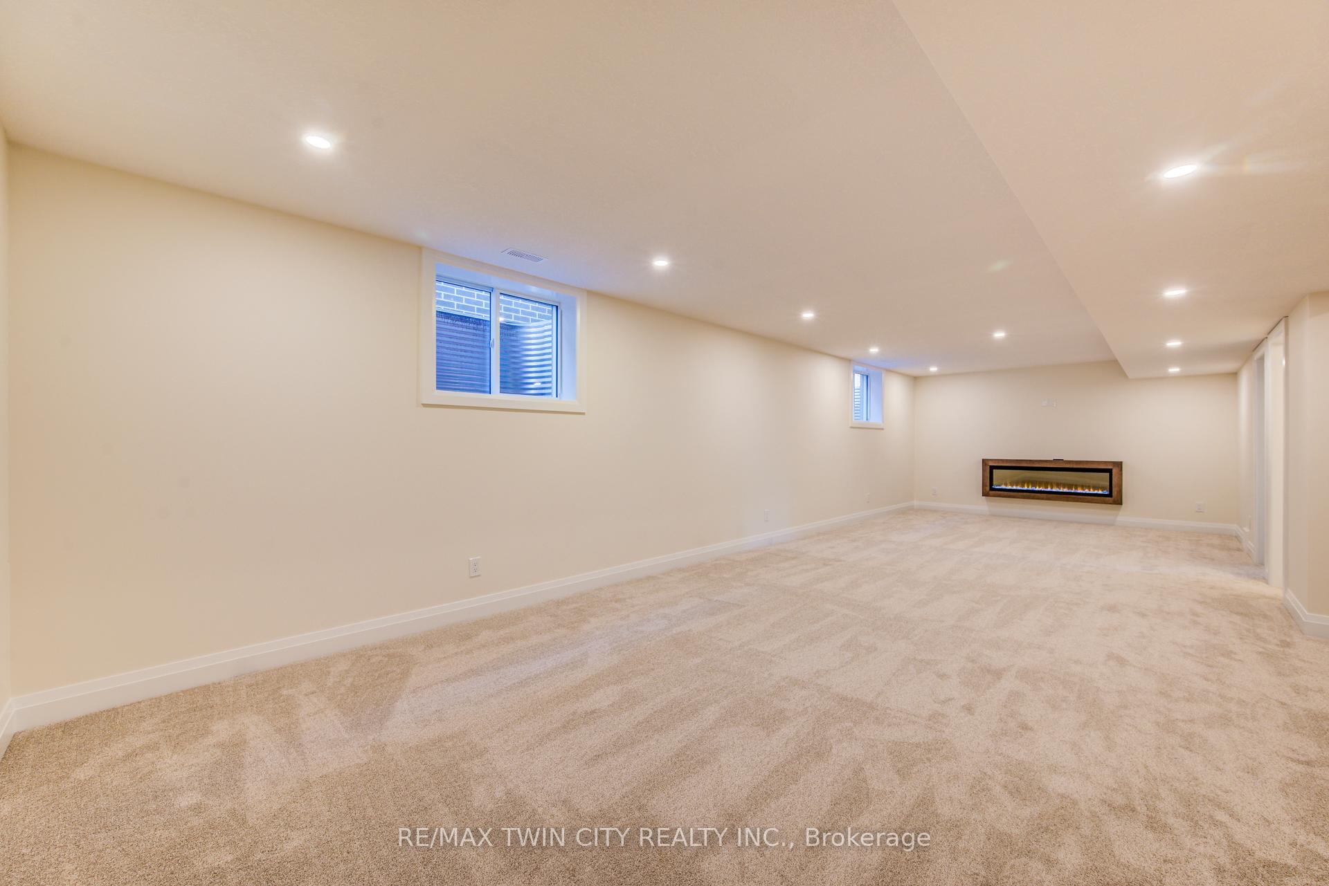 Photo 20 of 27 Tupelo Crescent, Woolwich — HOMEH