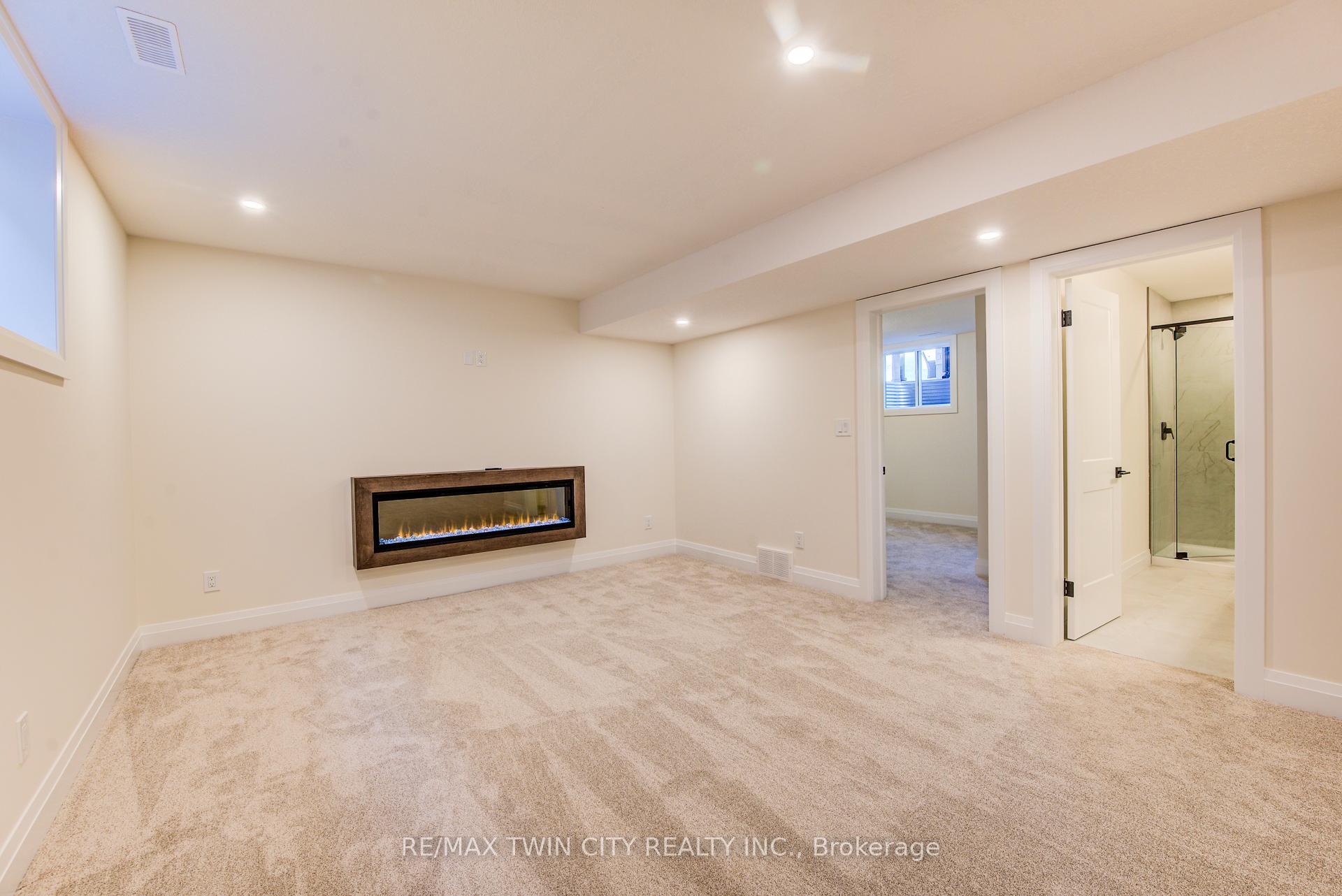 Photo 30 of 27 Tupelo Crescent, Woolwich — HOMEH