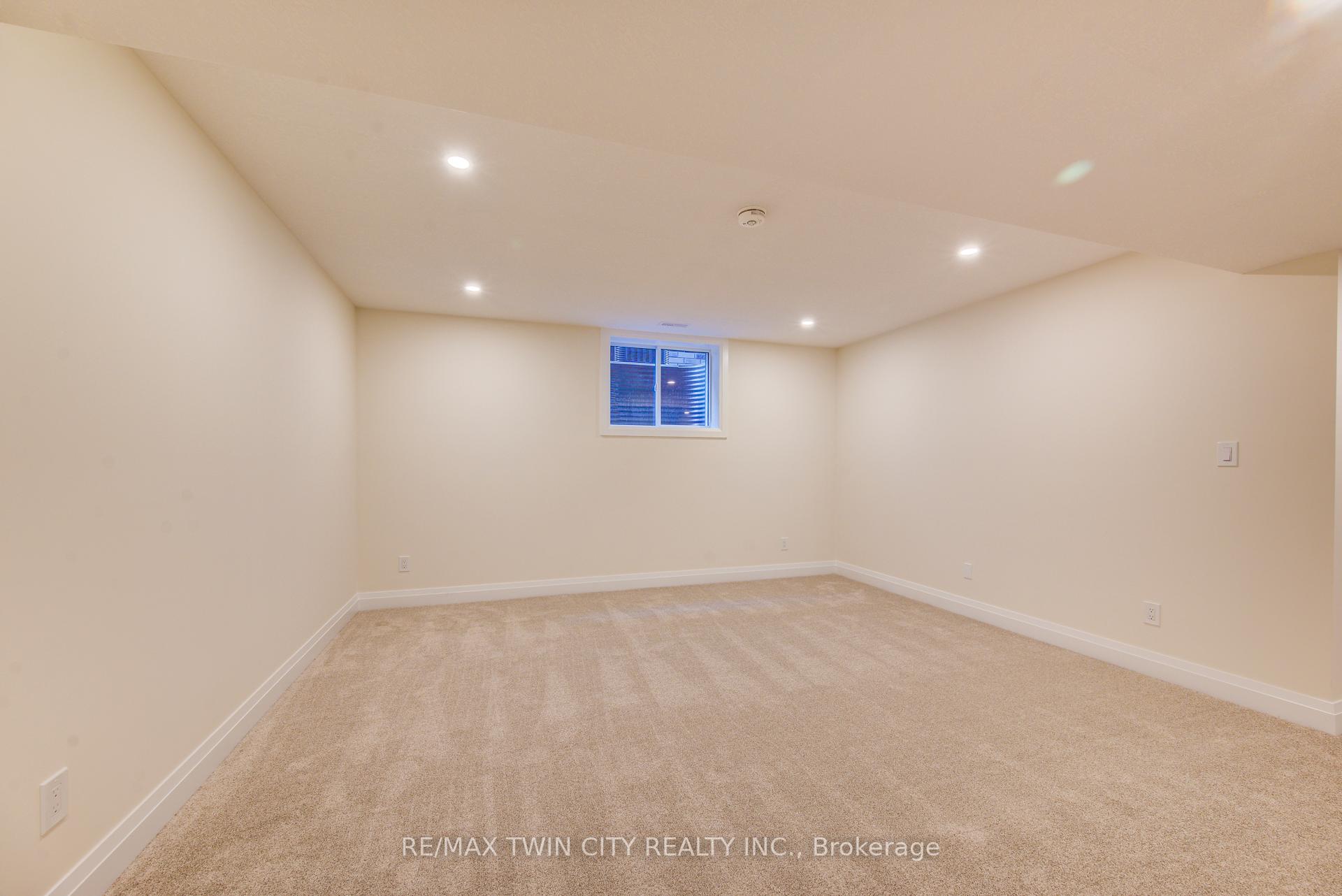 Photo 22 of 27 Tupelo Crescent, Woolwich — HOMEH