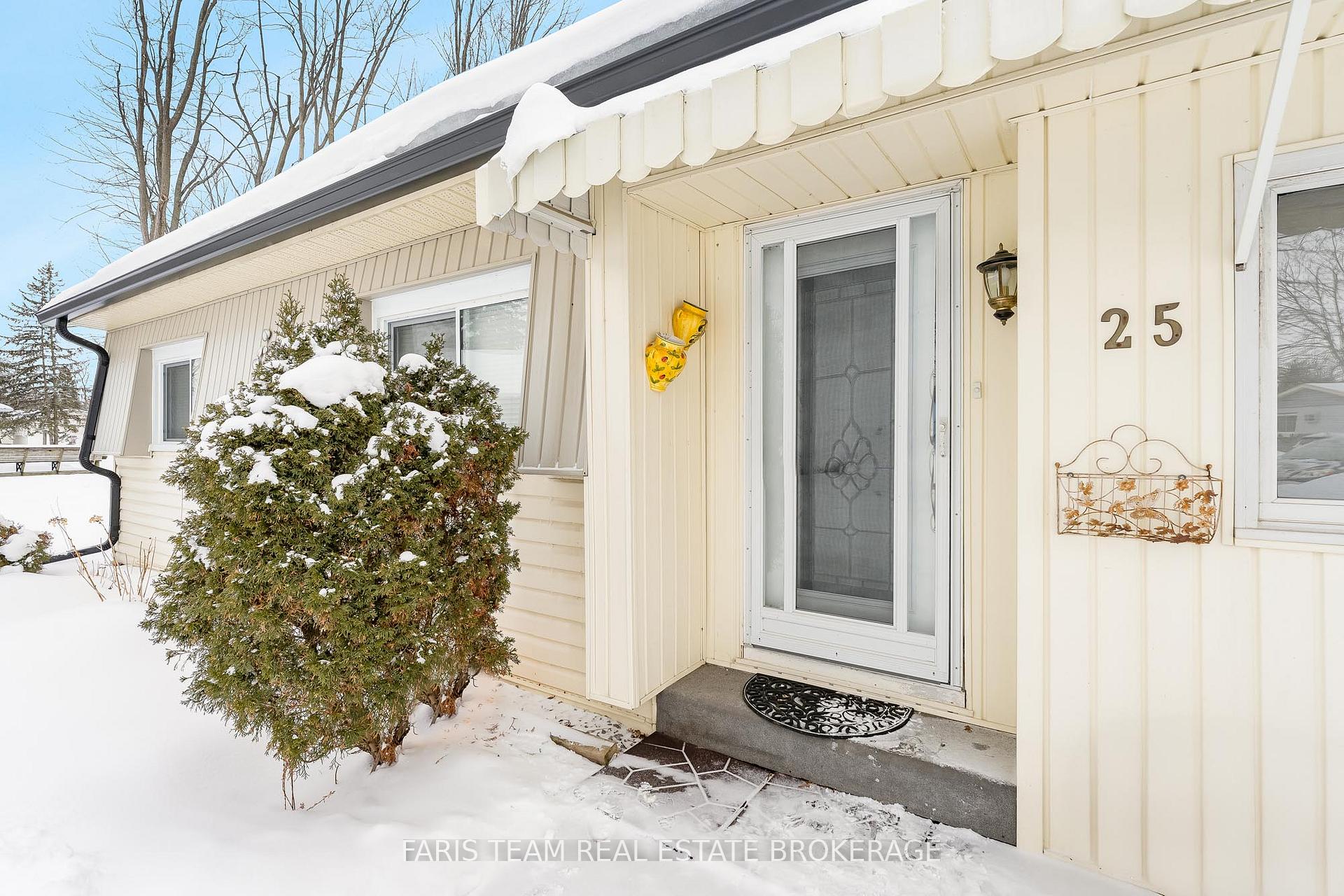 Photo 16 of 25 Recreation Drive, Innisfil, Rural Innisfil — HOMEH