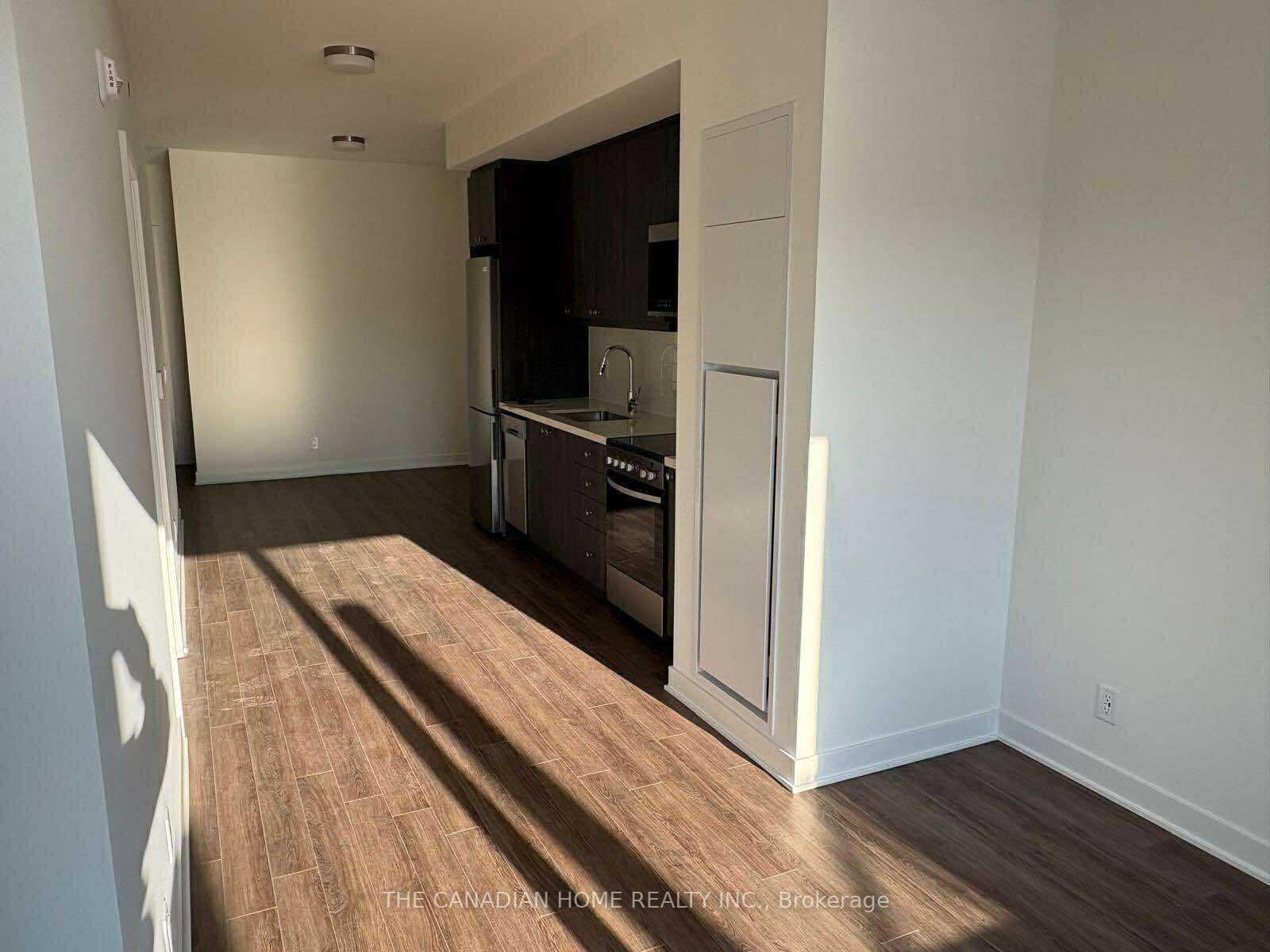 Photo 4 of Unit 121, 51 Clarington Boulevard, Clarington, Bowmanville — HOMEH