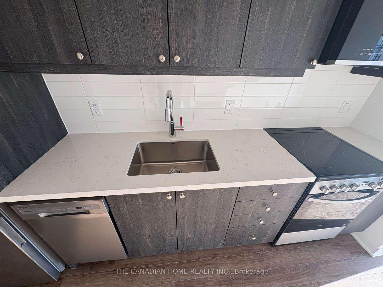 Photo 11 of Unit 121, 51 Clarington Boulevard, Clarington, Bowmanville — HOMEH