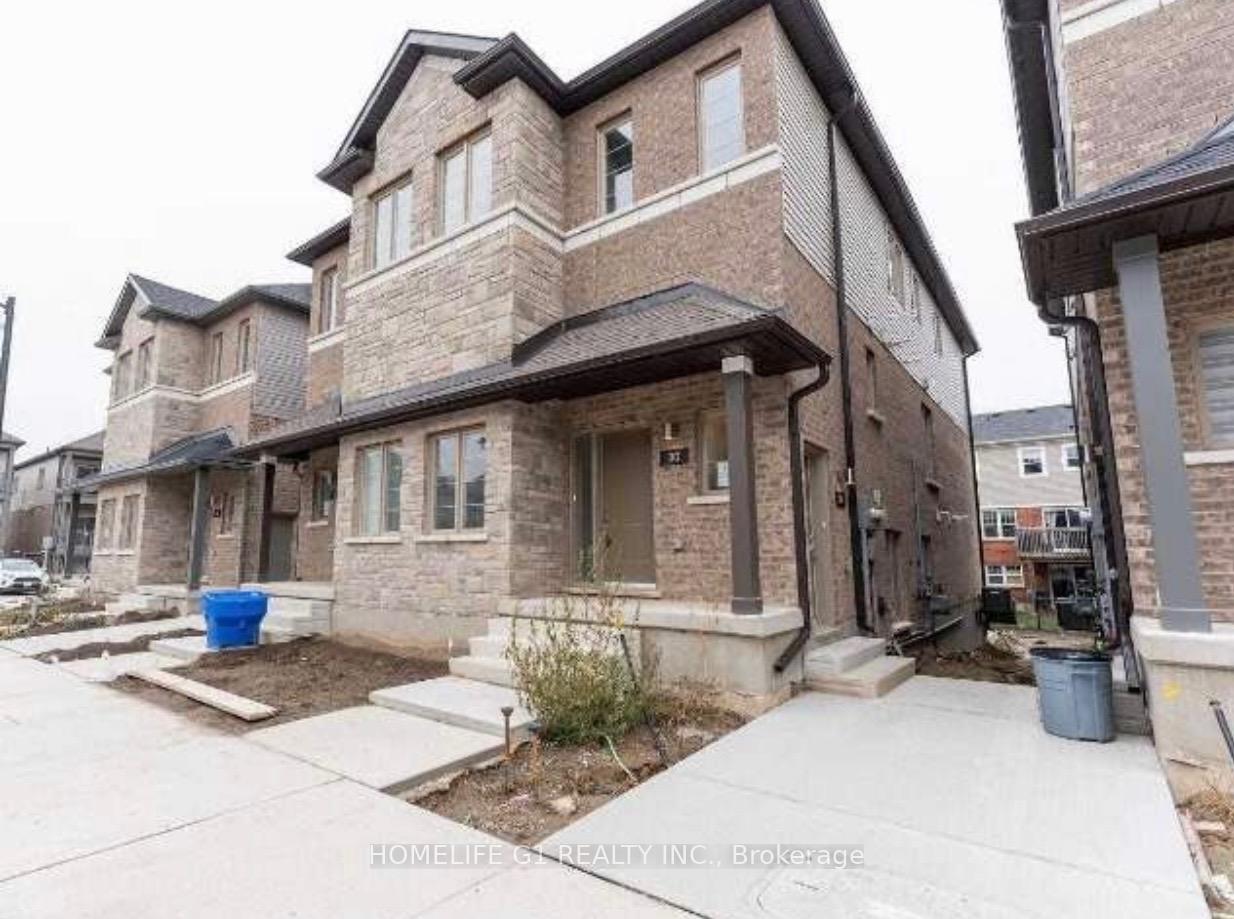 Front of Unit 29, 205 West Oak Trail