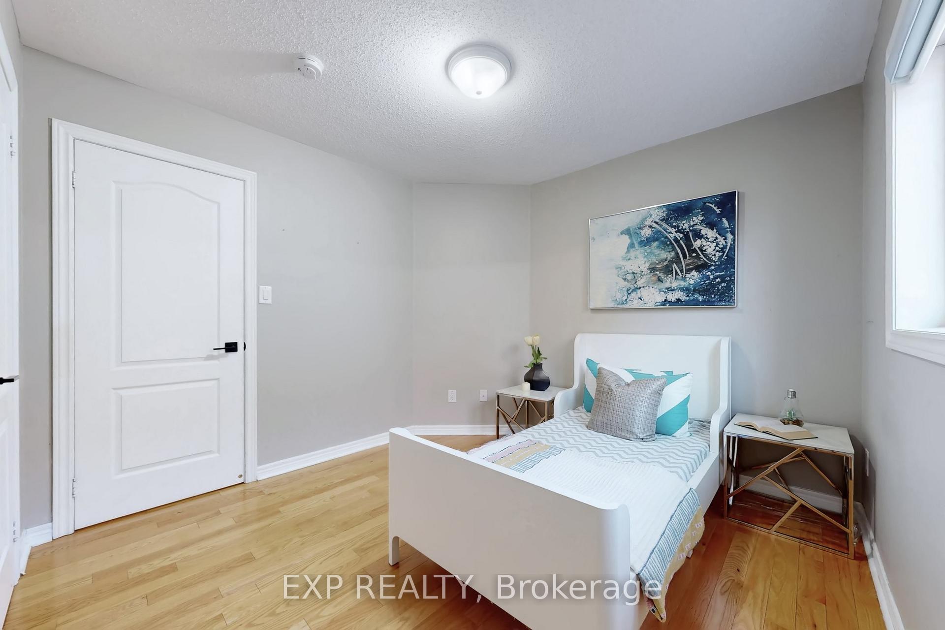 Photo 25 of 319 Giddings Crescent, Milton, Scott — HOMEH