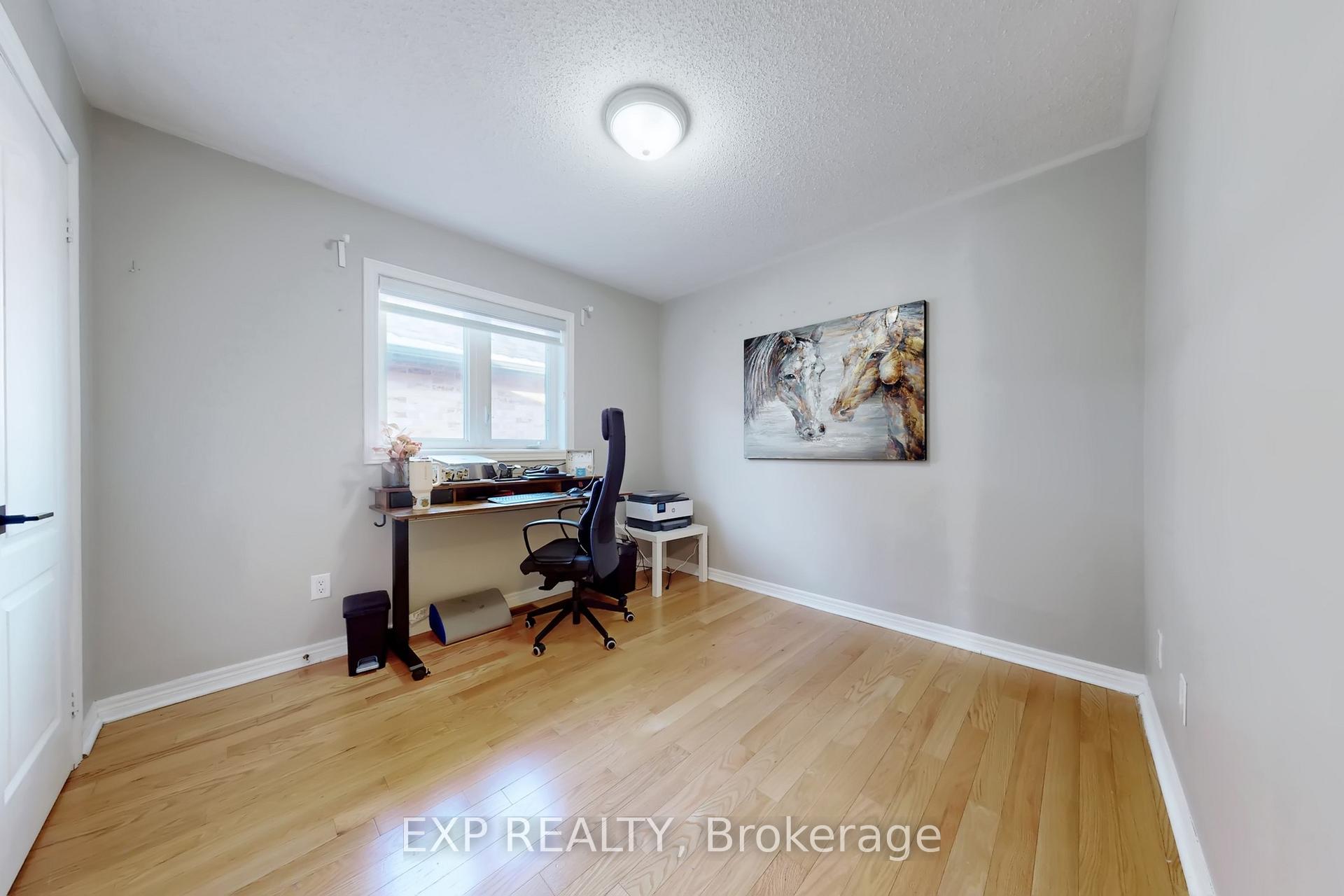 Photo 10 of 319 Giddings Crescent, Milton, Scott — HOMEH