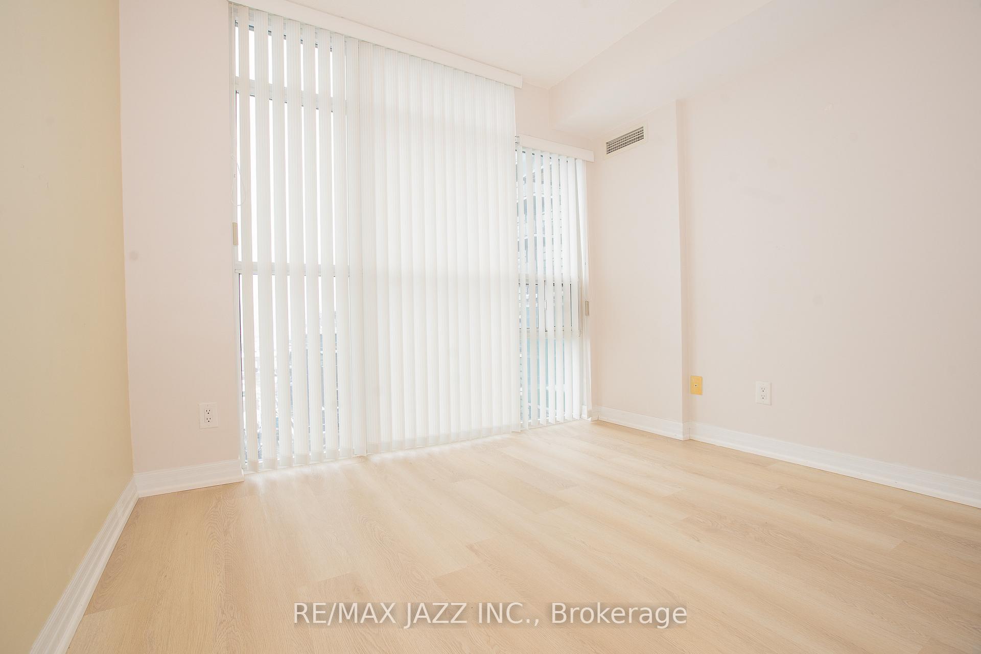 Photo 6 of Unit 714, 1600 Charles Street, Whitby, Port Whitby — HOMEH