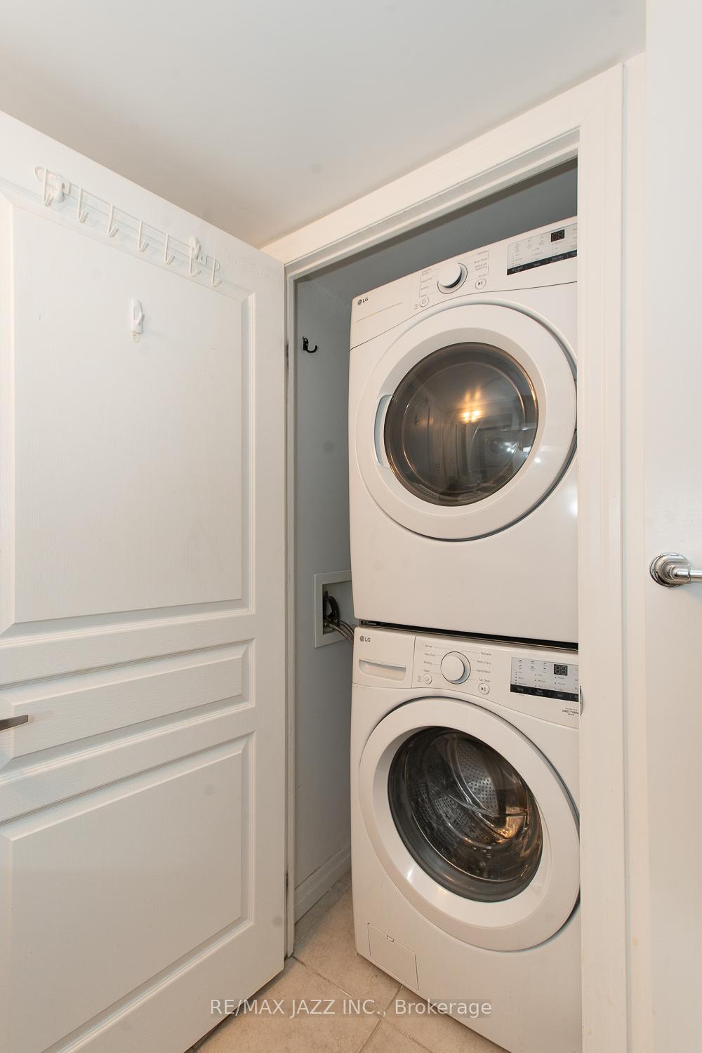 Photo 13 of Unit 714, 1600 Charles Street, Whitby, Port Whitby — HOMEH