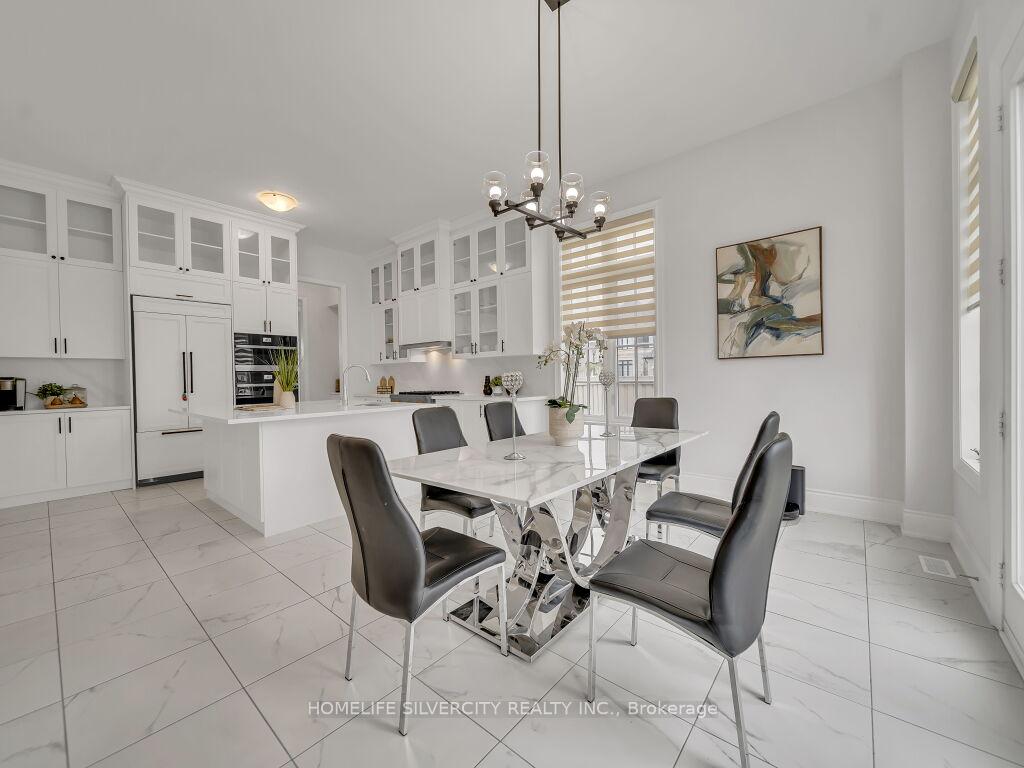 Photo 27 of 2 Endless Circle, Vaughan, Kleinburg — HOMEH