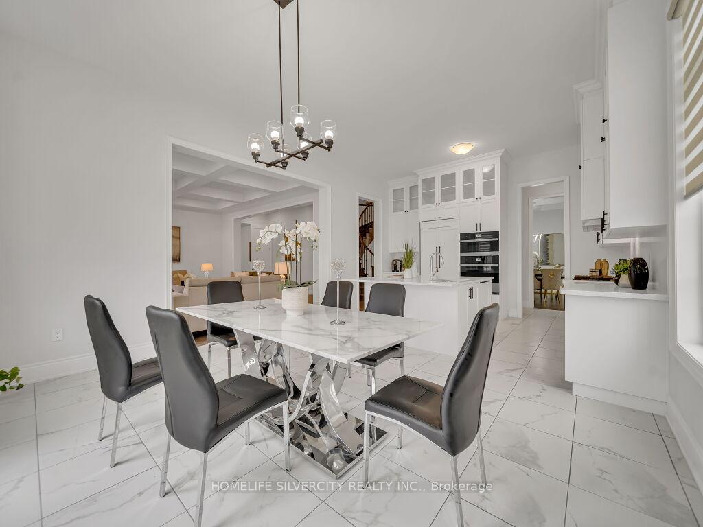 Photo 30 of 2 Endless Circle, Vaughan, Kleinburg — HOMEH