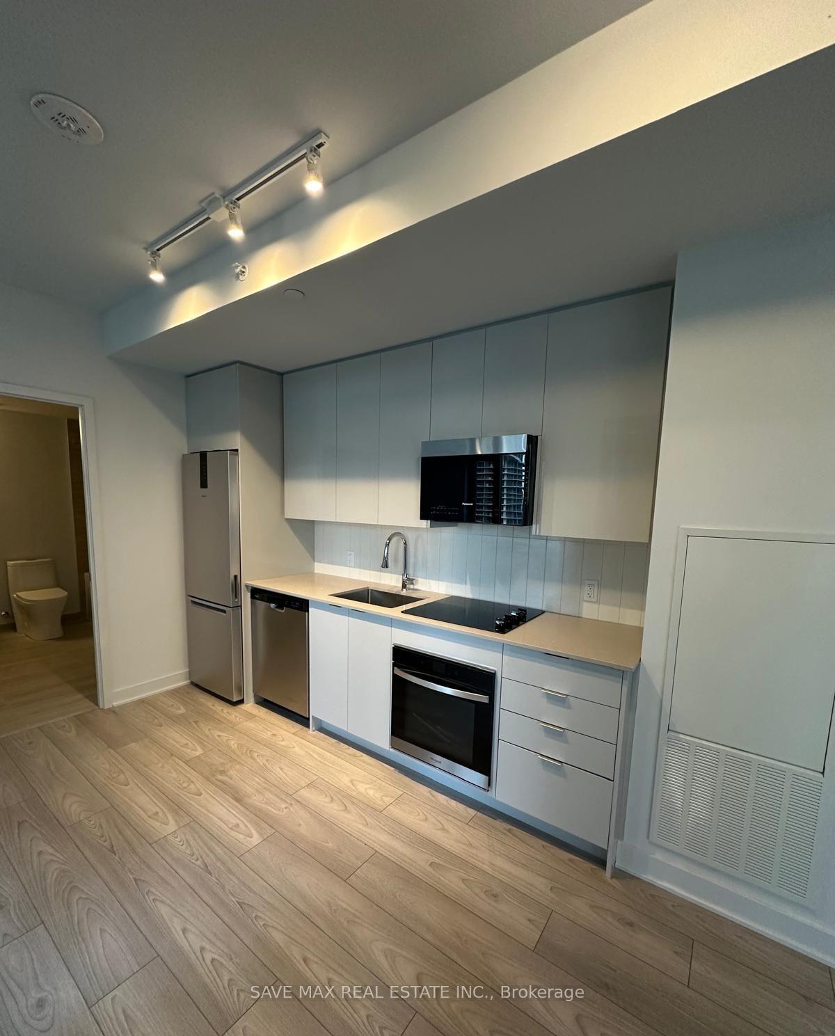 Photo 3 of Unit 2206, 2920 Hwy 7, Vaughan, Vaughan Corporate Centre — HOMEH